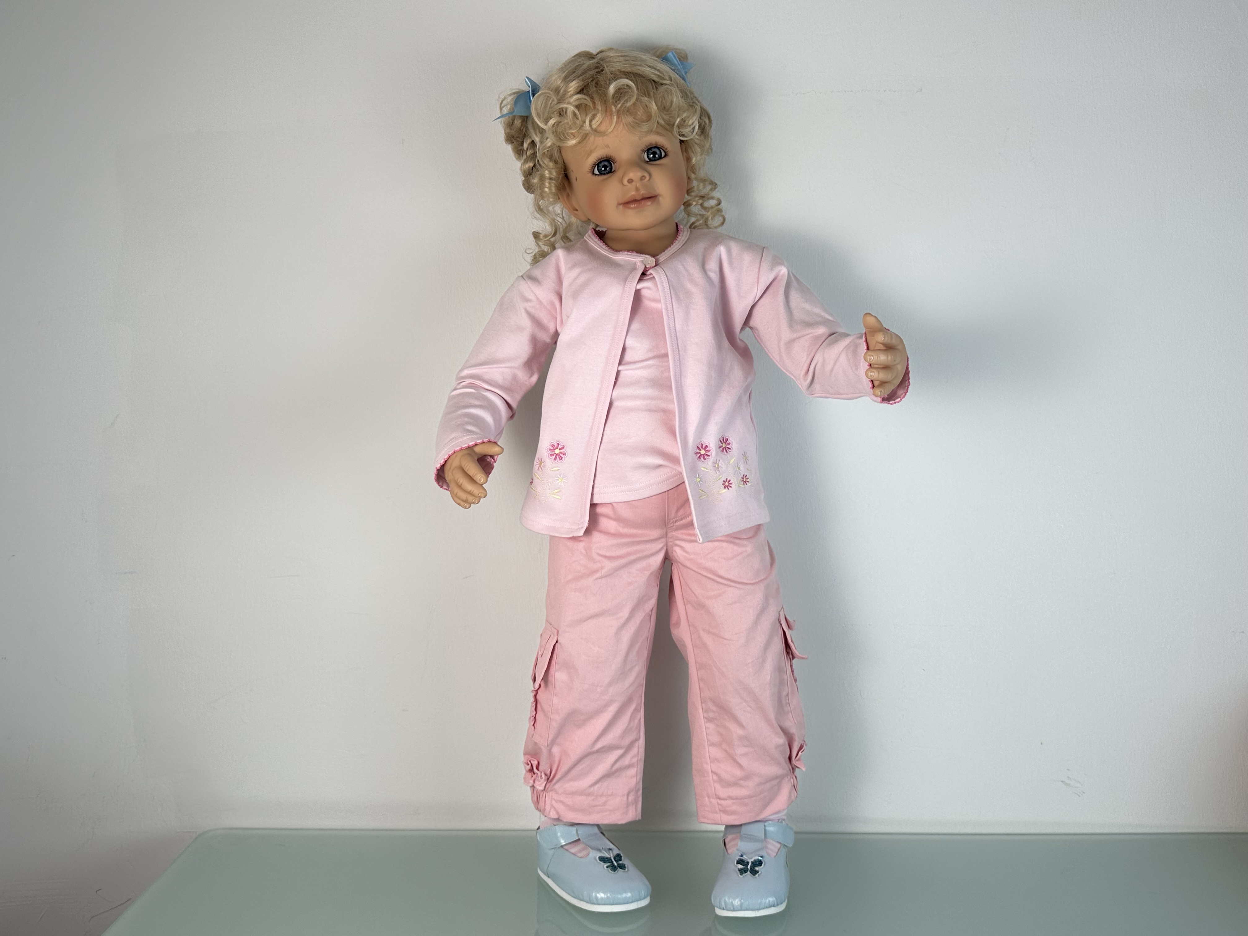 Künstlerpuppe Monika Peter Leicht Puppe Vinyl Puppe 85 cm. Zustand sieh Fotos