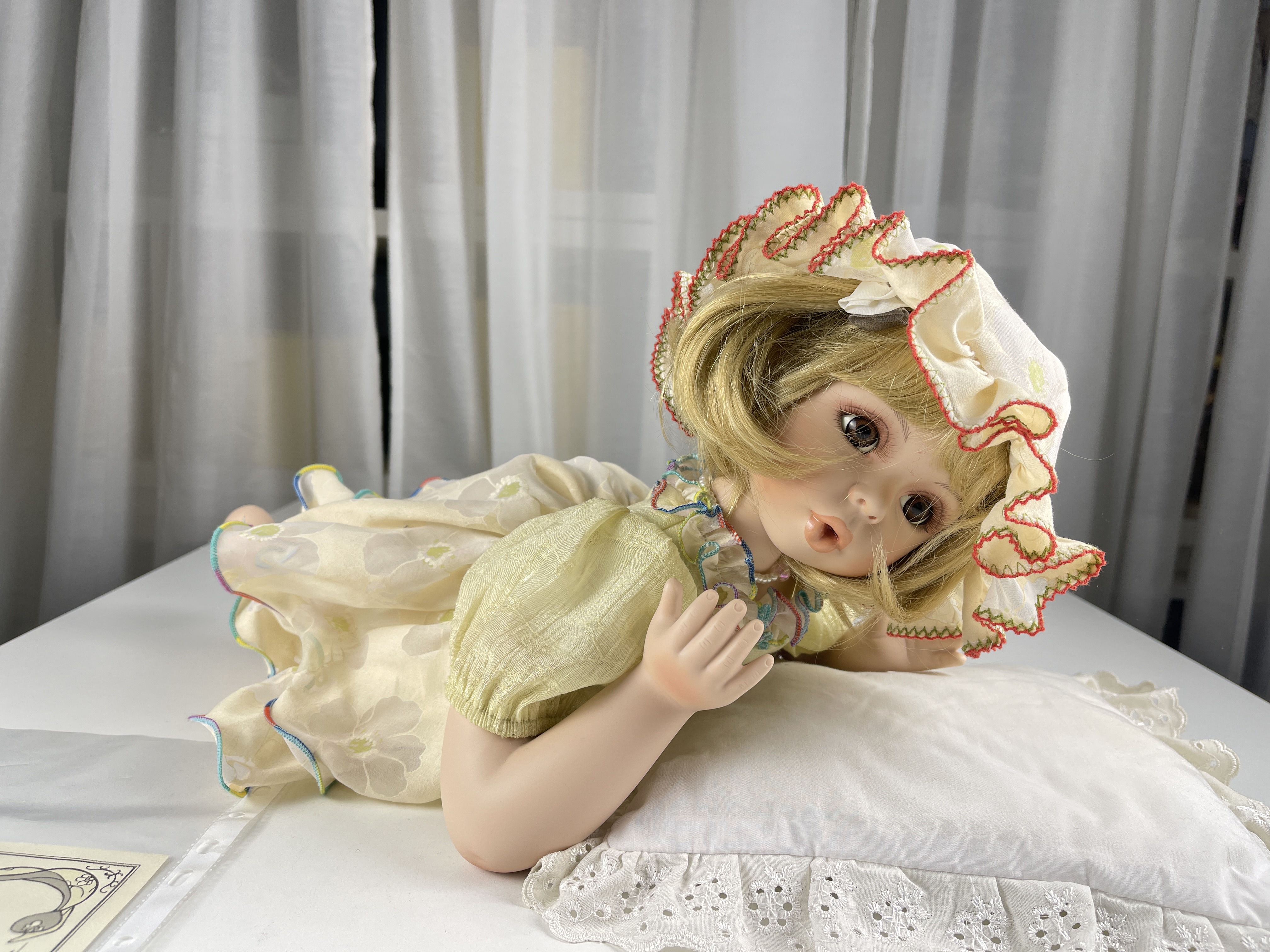 Künstlerpuppe Sammler Oncrown Porzellan Puppe 47 cm. Top Zustand 