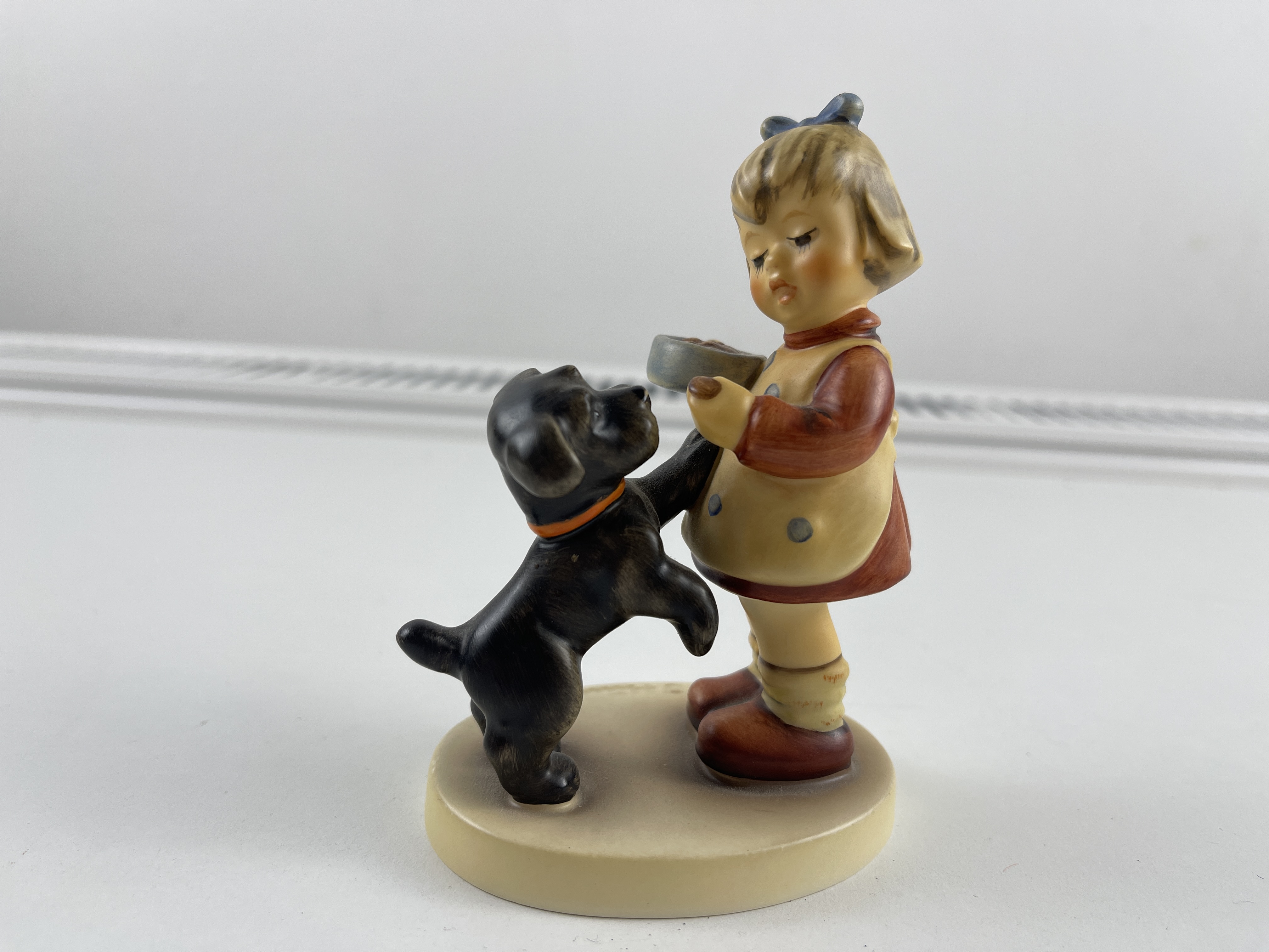 Hummel Figur 2032 Magst Probieren? 11 cm. 1 Wahl. Top Zustand    