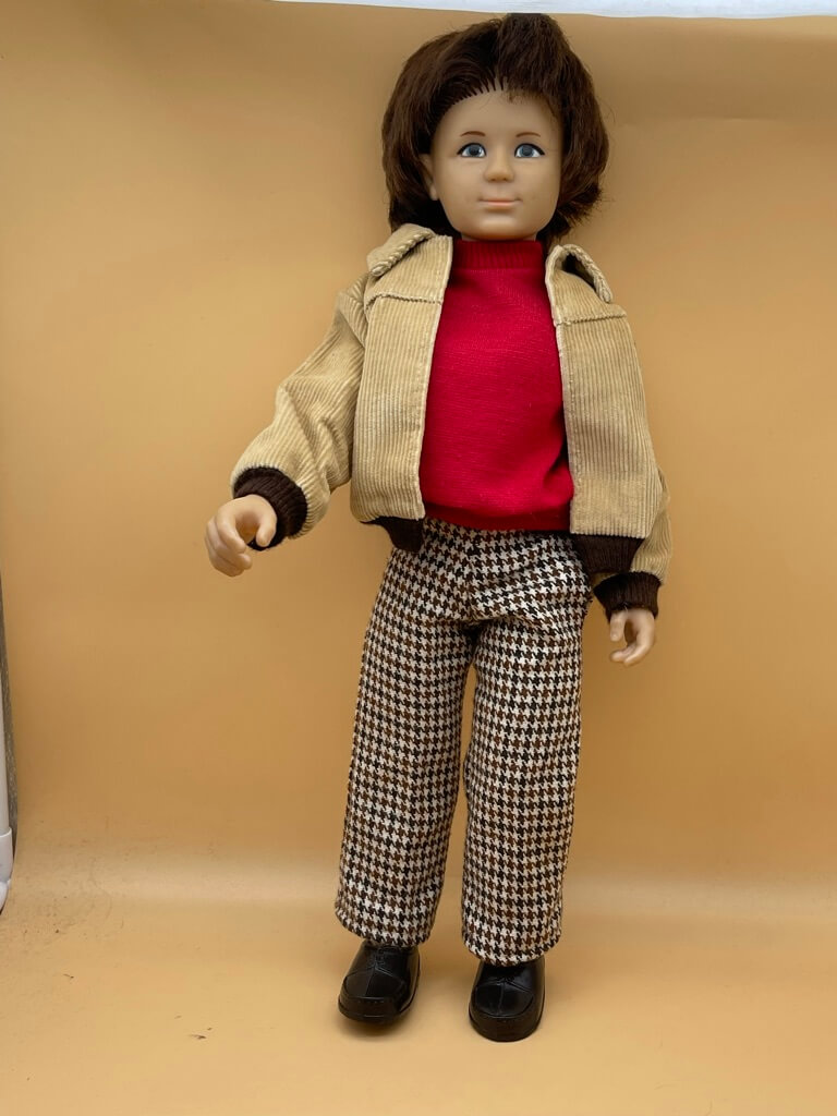 Künstlerpuppe Vinyl Puppe 43 cm. Top Zustand  