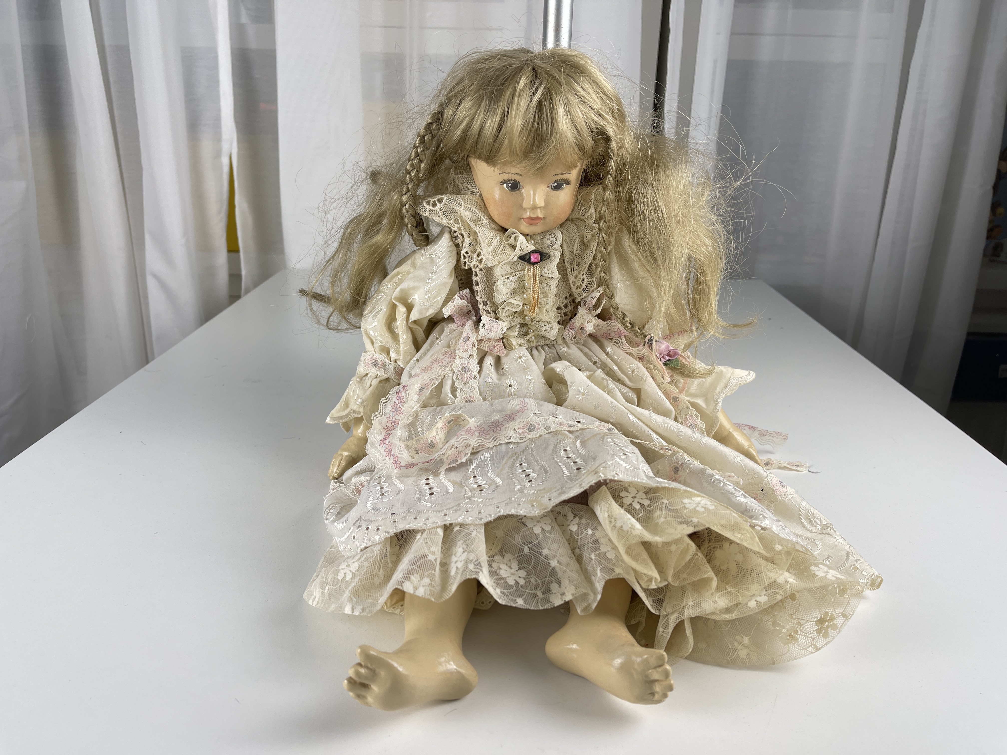 Künstlerpuppe Alte Puppe 57 cm Zustand Siehe Fotos 