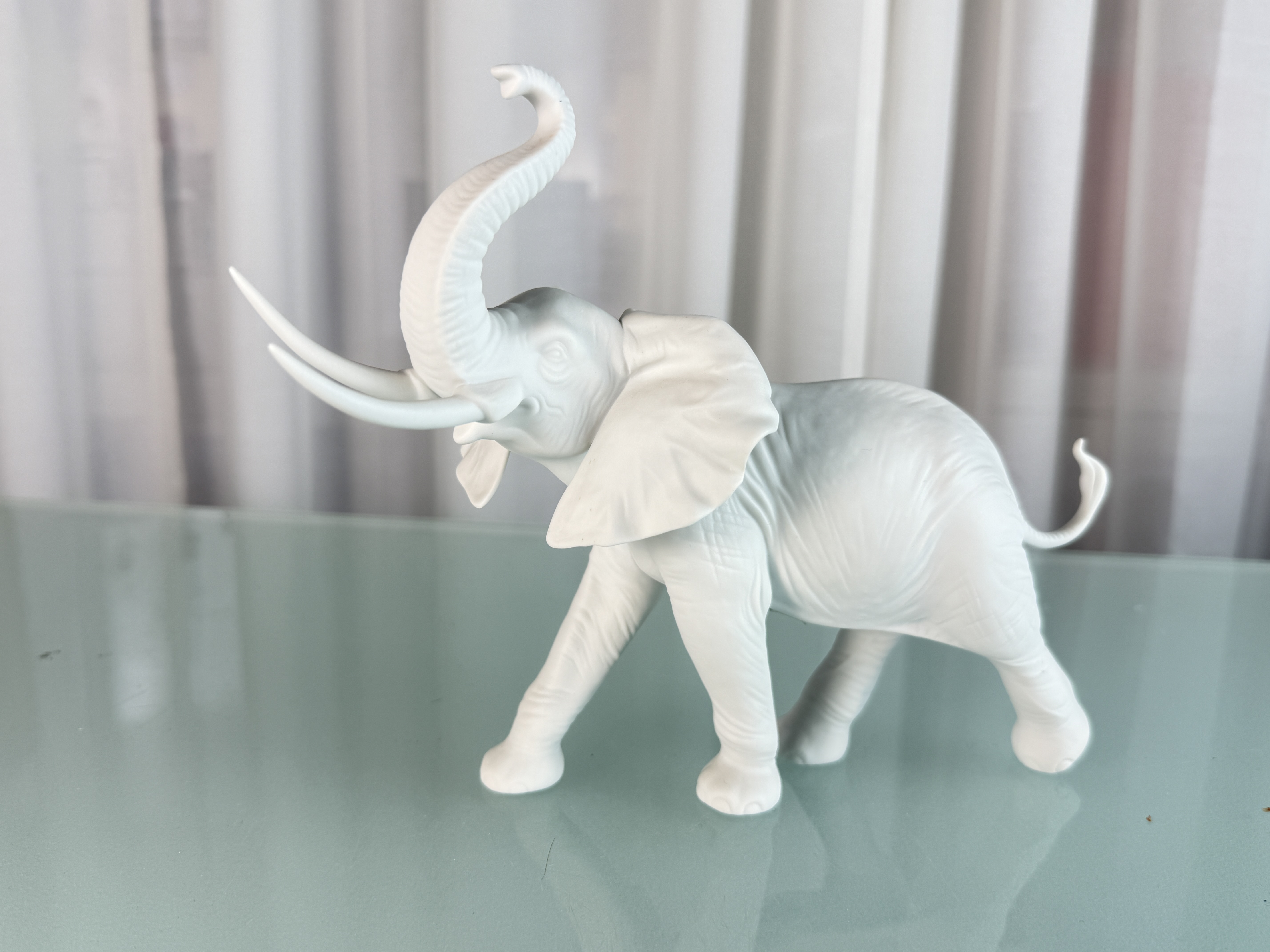 Goebel Figur Porzellan Elefant 18 x 2... SW76682