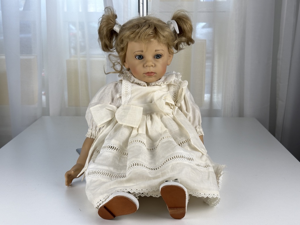 Künstlerpuppe Götz Vinyl Puppe 52 cm. Top Zustand 