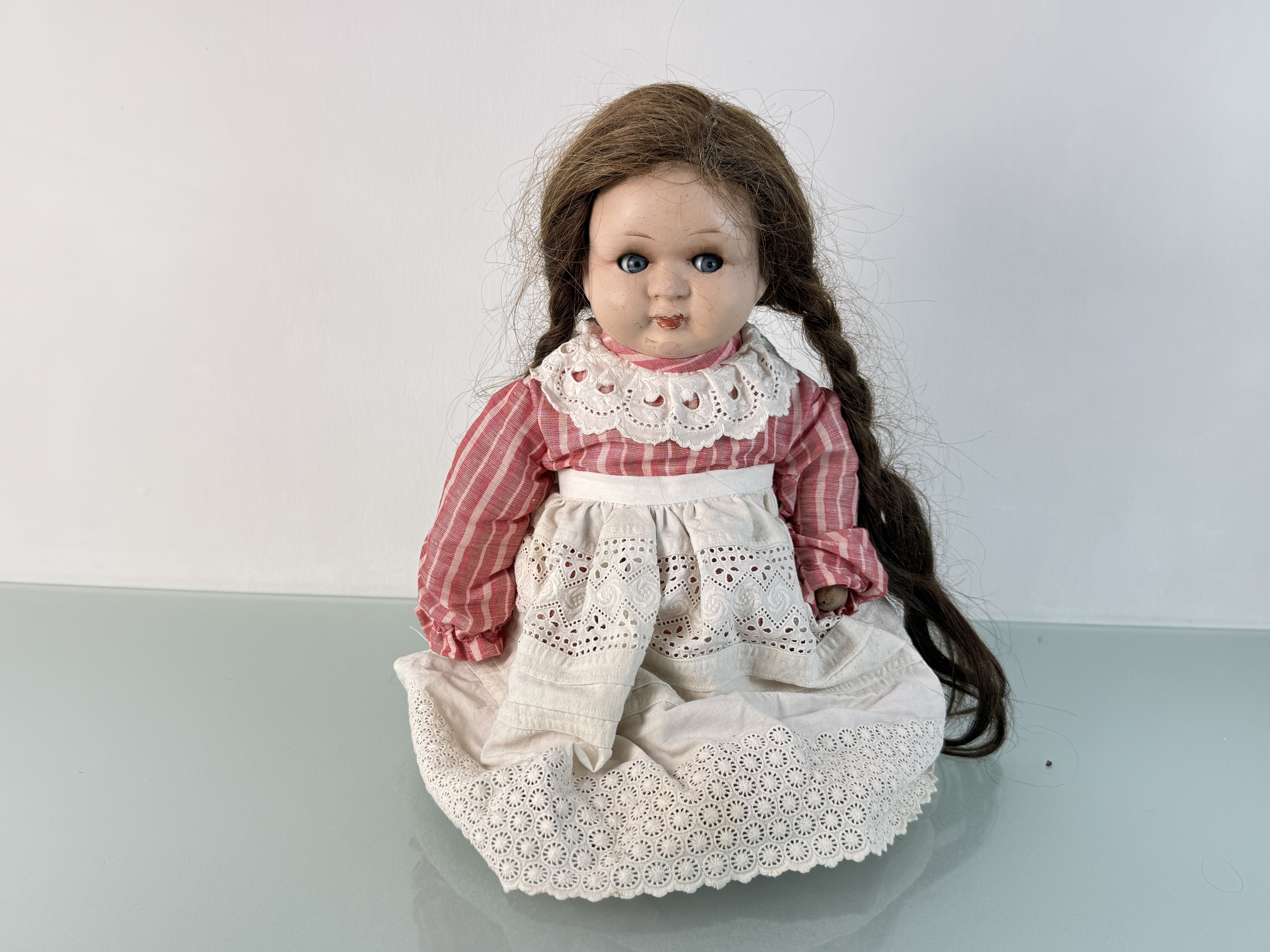 Künstlerpuppe alte Puppe 40 cm. Top Zustand  