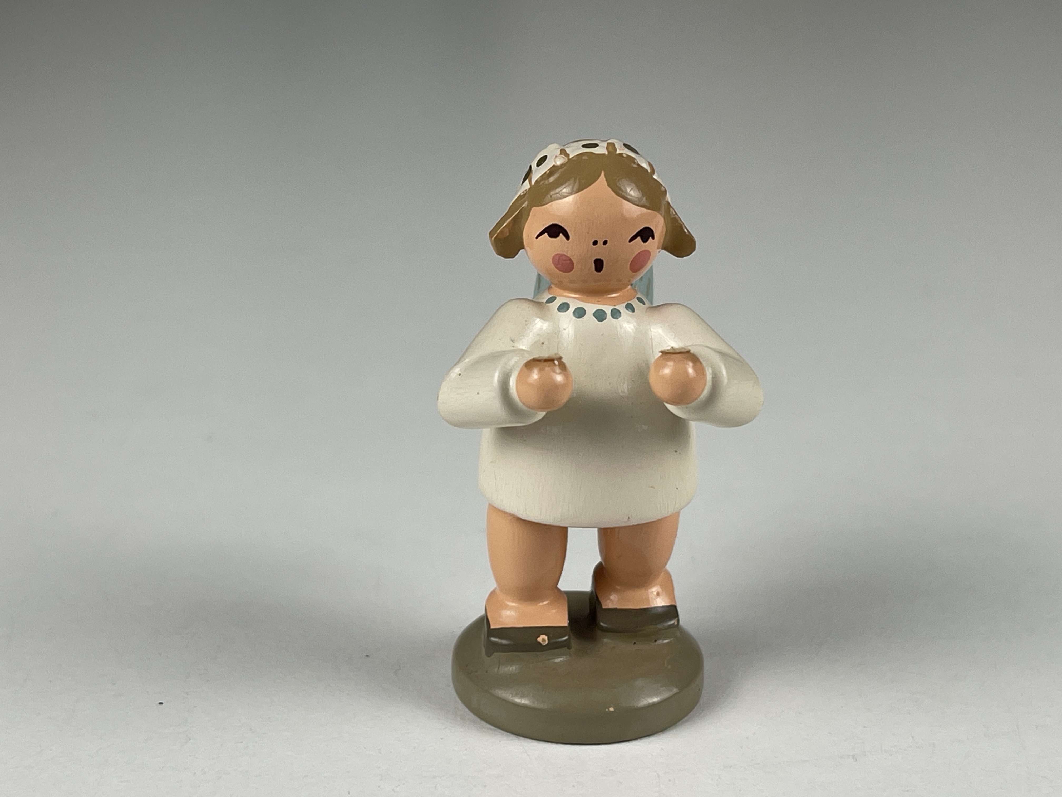 Erzgebirge Figur Engel 5 cm. Zustand siehe Fotos