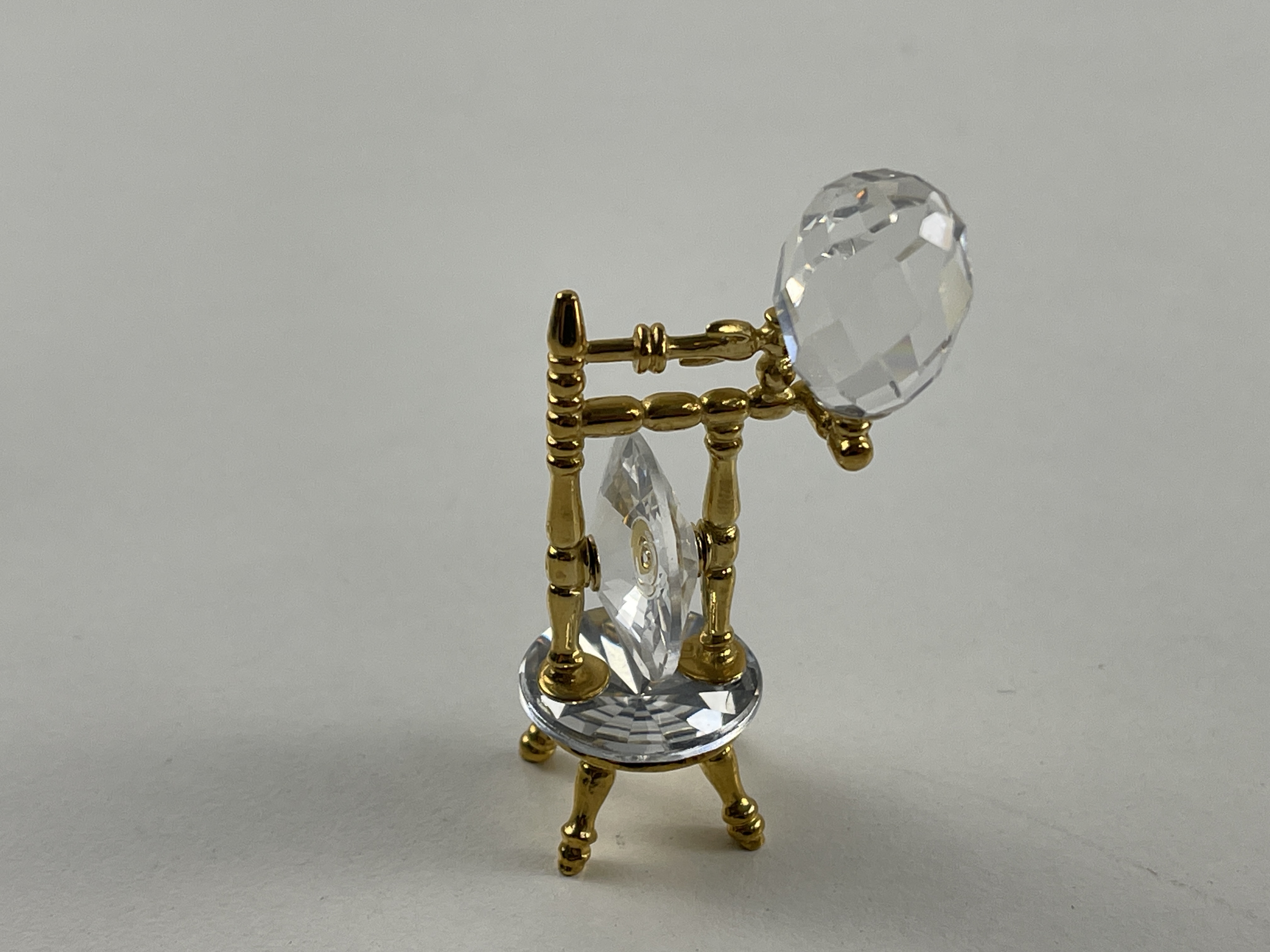  Swarovski Figur 182169 Spinnrad 5,2 cm. Top Zustand