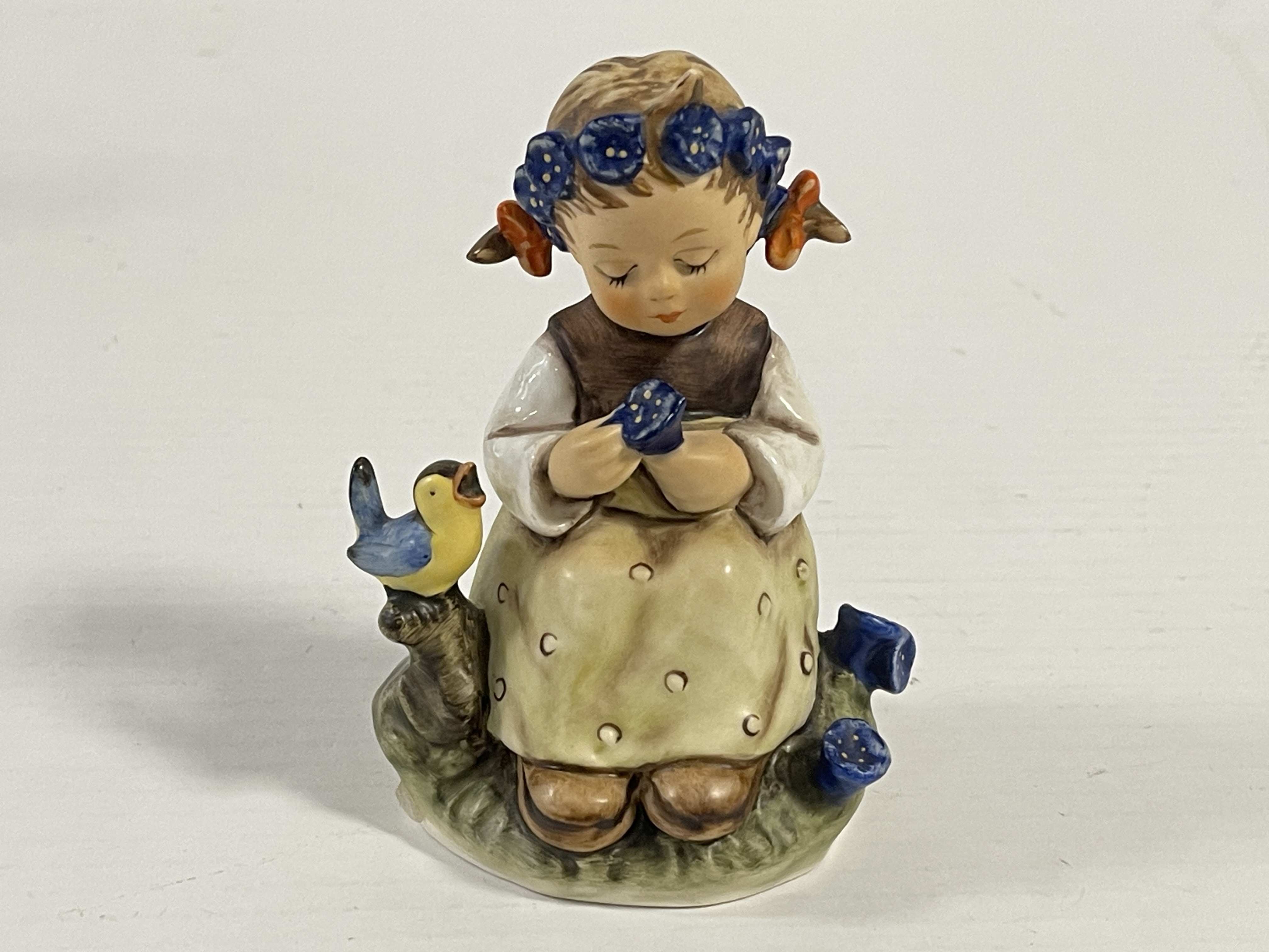 Hummel Figur 351 Enzian Mädchen 11,5 cm. 1 Wahl Top Zustand   