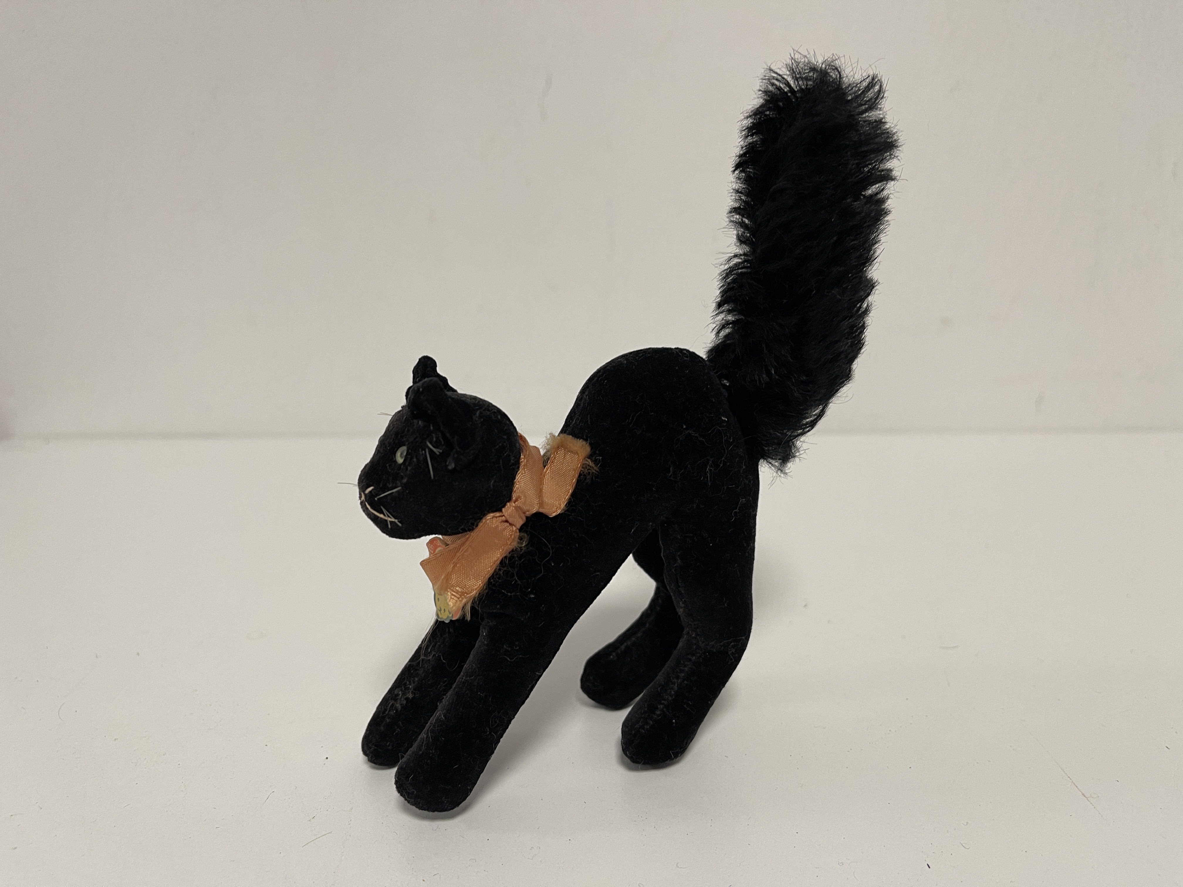 Steiff Stofftier Tier Katze  16 x 10 cm. - Top Zustand
