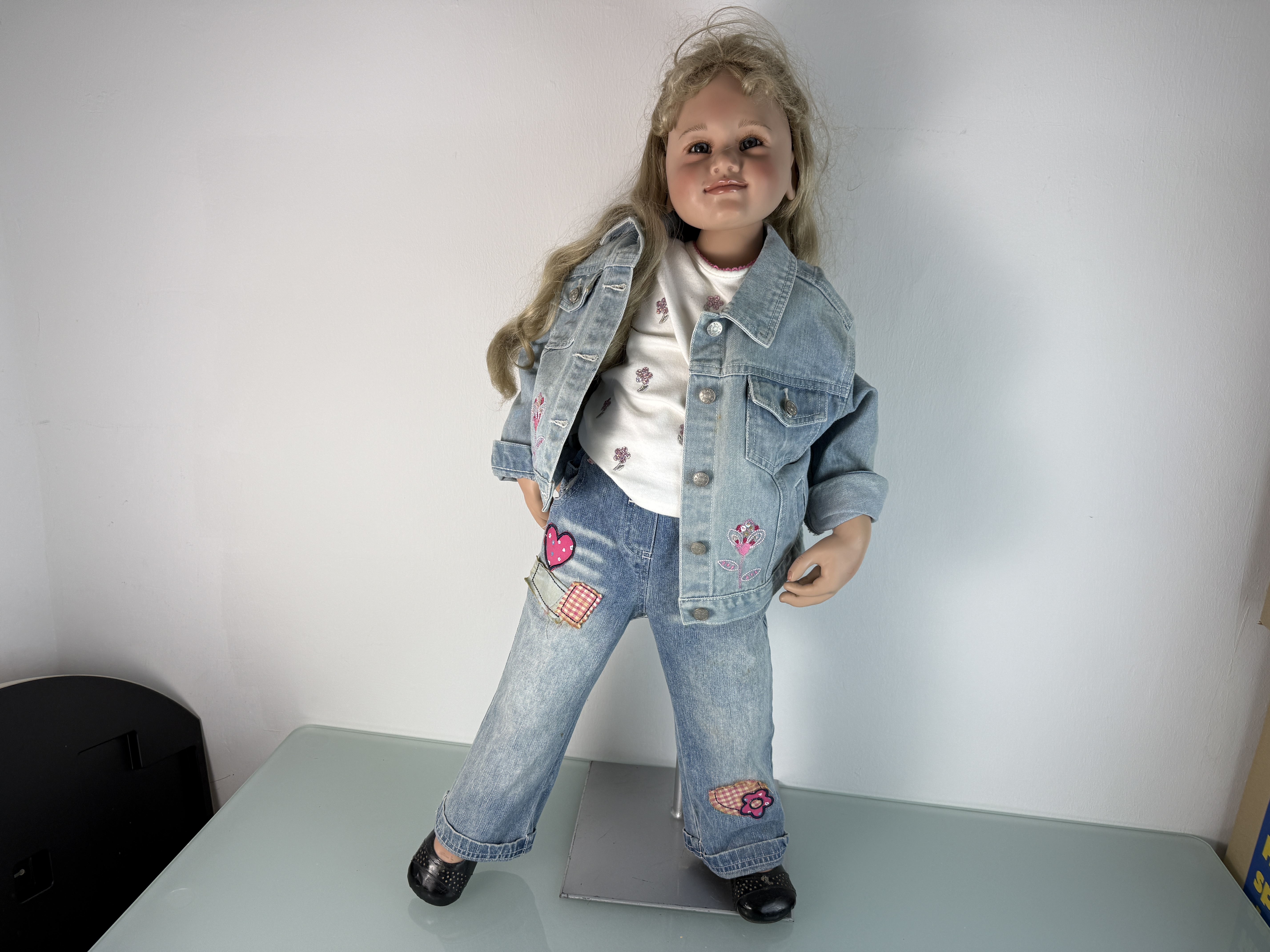 Susan Lippl Künstlerpuppe Vinyl Puppe 92 cm. Top Zustand  