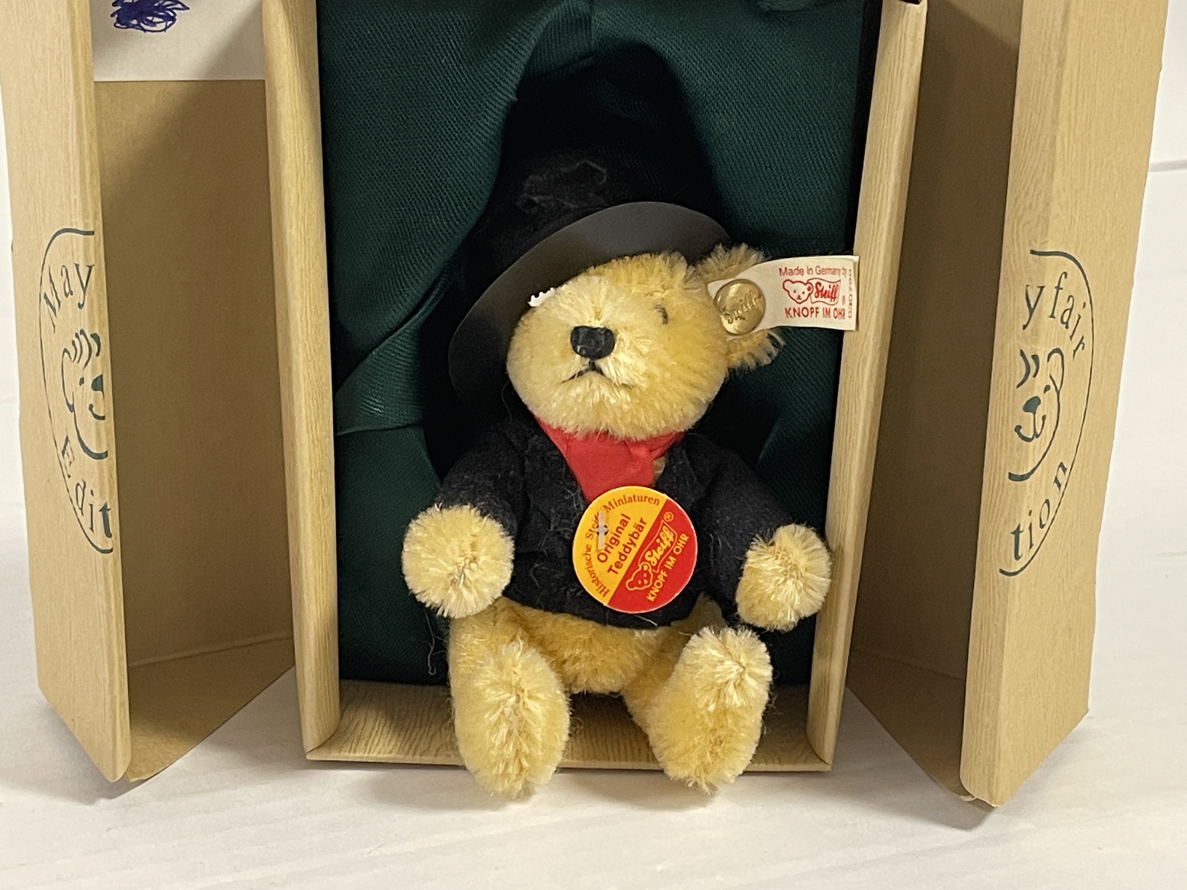 Steiff Tier 030796 Teddy Bär Kaminfeger 11 cm. Top Zustand OVP