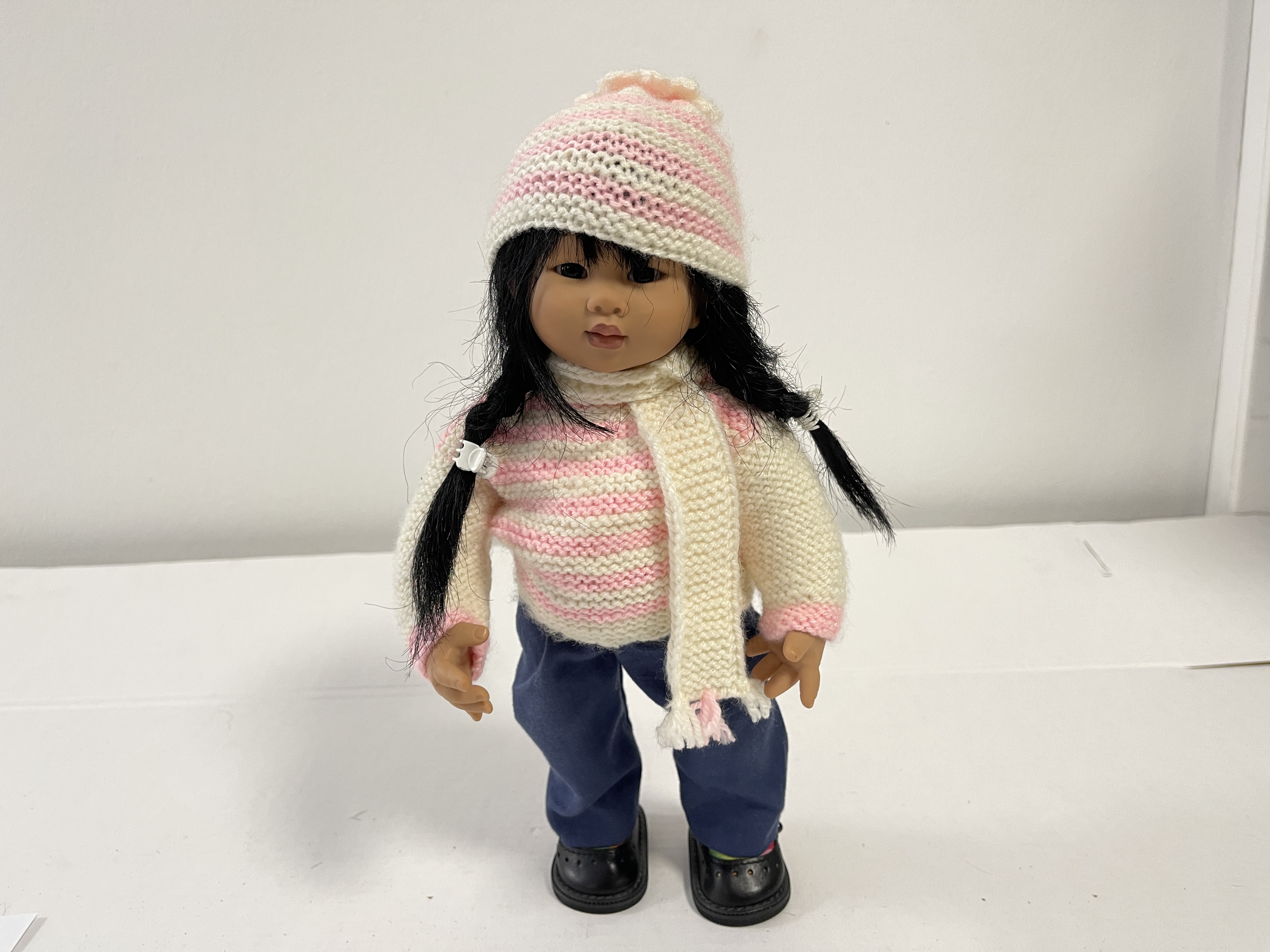 Künstlerpuppe Rosemarie Anna Müller Vinyl Puppe Li-Ling 33 cm. Top Zustand  