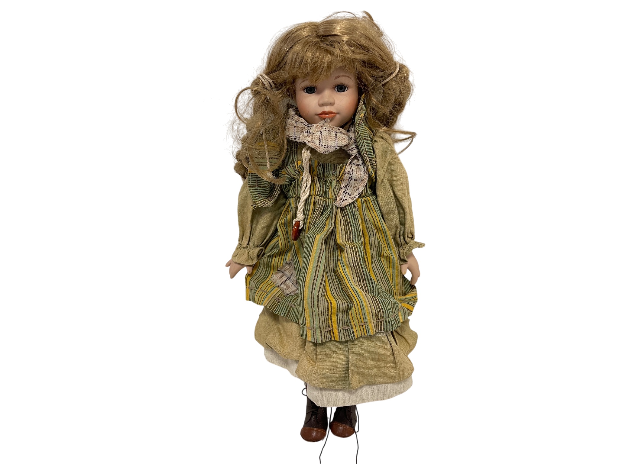 Künstlerpuppe Porzellan Puppe 44 cm. Guter Zustand    