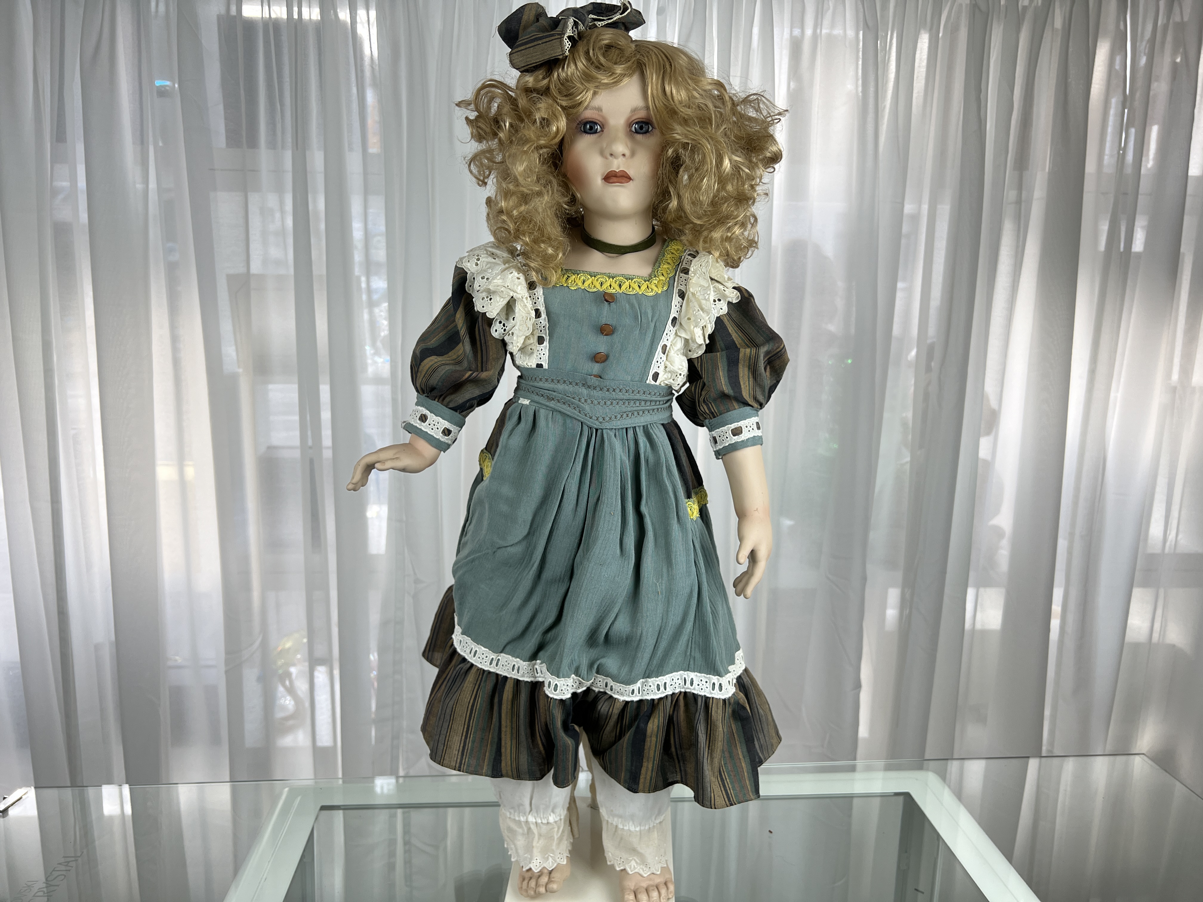 Künstlerpuppe Puppe Porzellan Puppe 78 cm. Top Zustand    