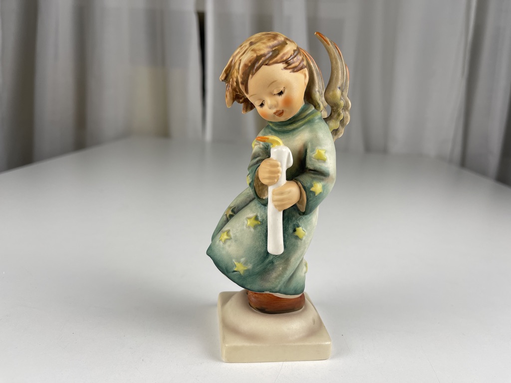 Hummel Figur 21/0 1/2 Christkindlein kommt 15 cm. 1 Wahl. Top Zustand  