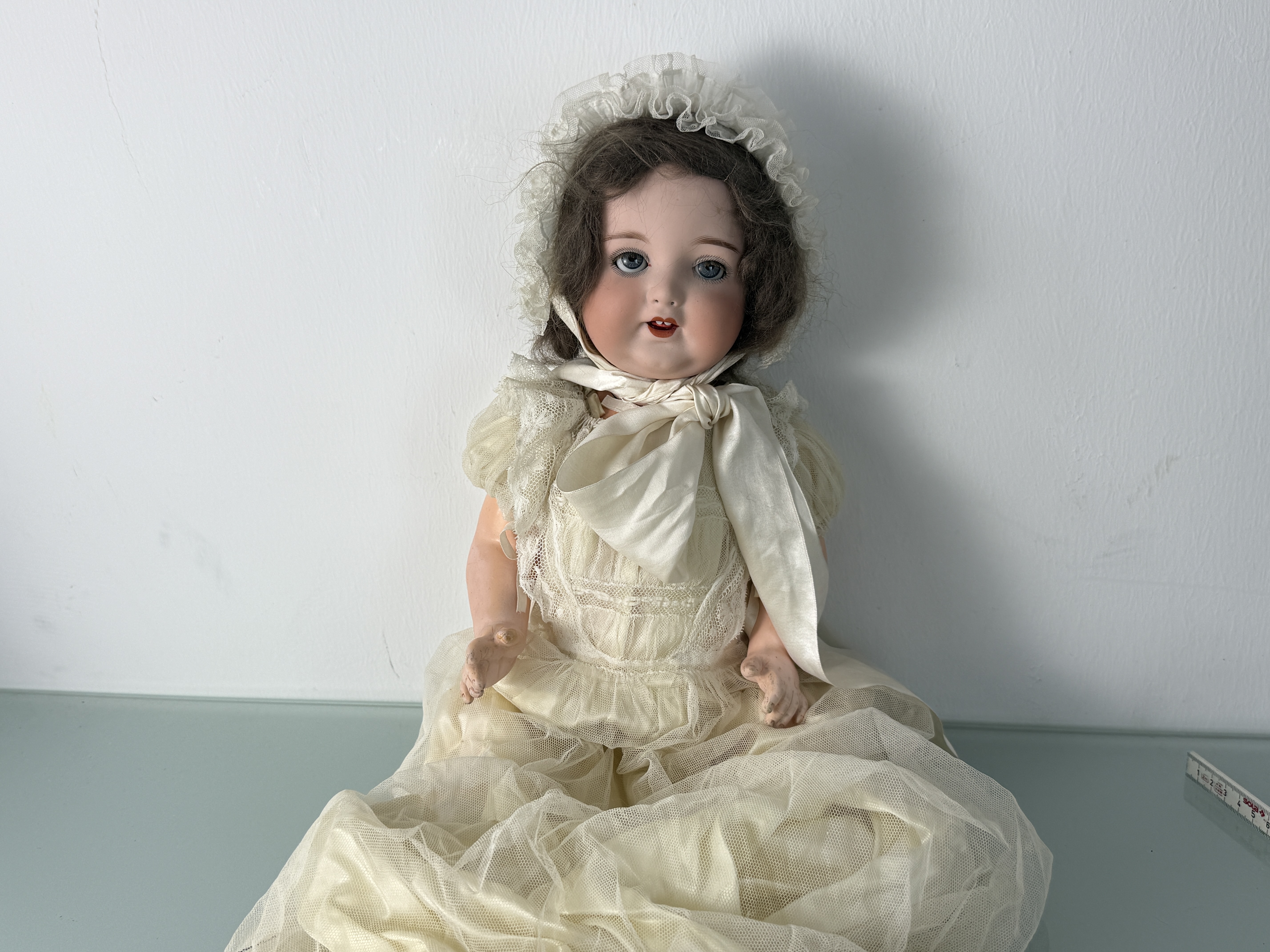 Künstlerpuppe Heubach Köppelsdorf Puppe 50 cm. Zustand Siehe Foto 