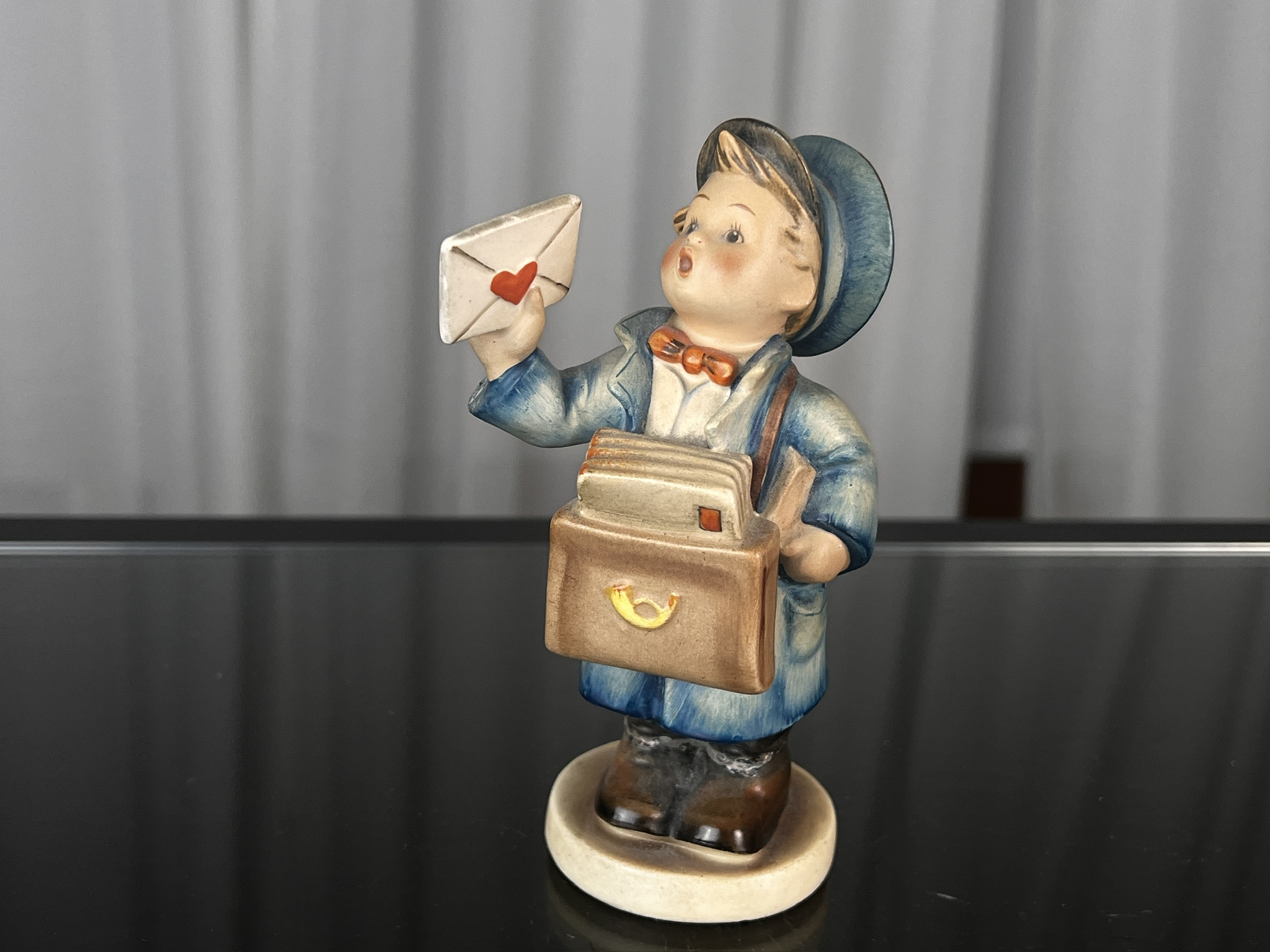  Hummel Figur 119 Eilbote 12,5 cm. 1 Wahl - Top Zustand 