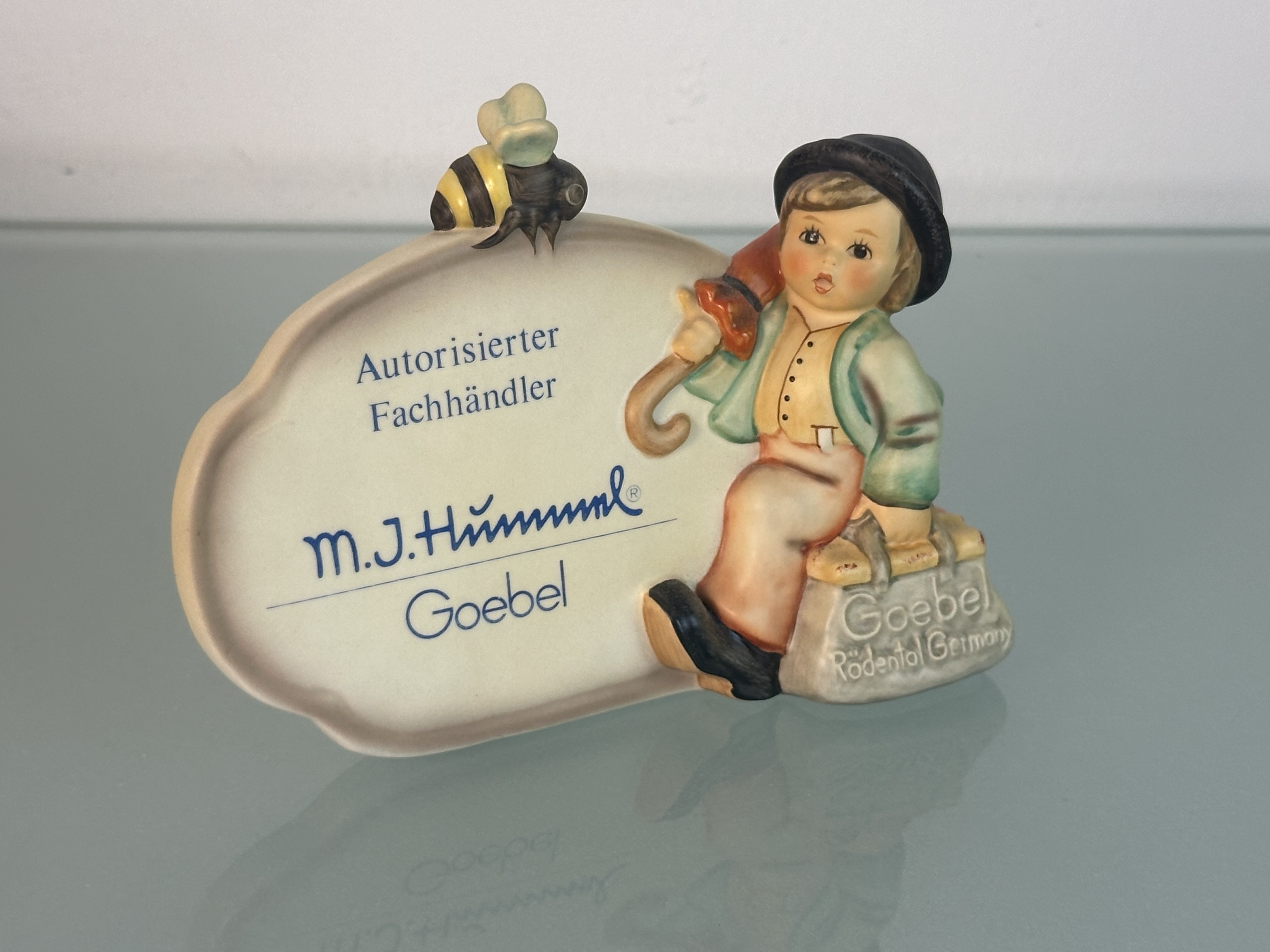 Hummel Figur 900 Händlerschild / Aufstellschild 10,5 cm. 1 Wahl Top Zustand