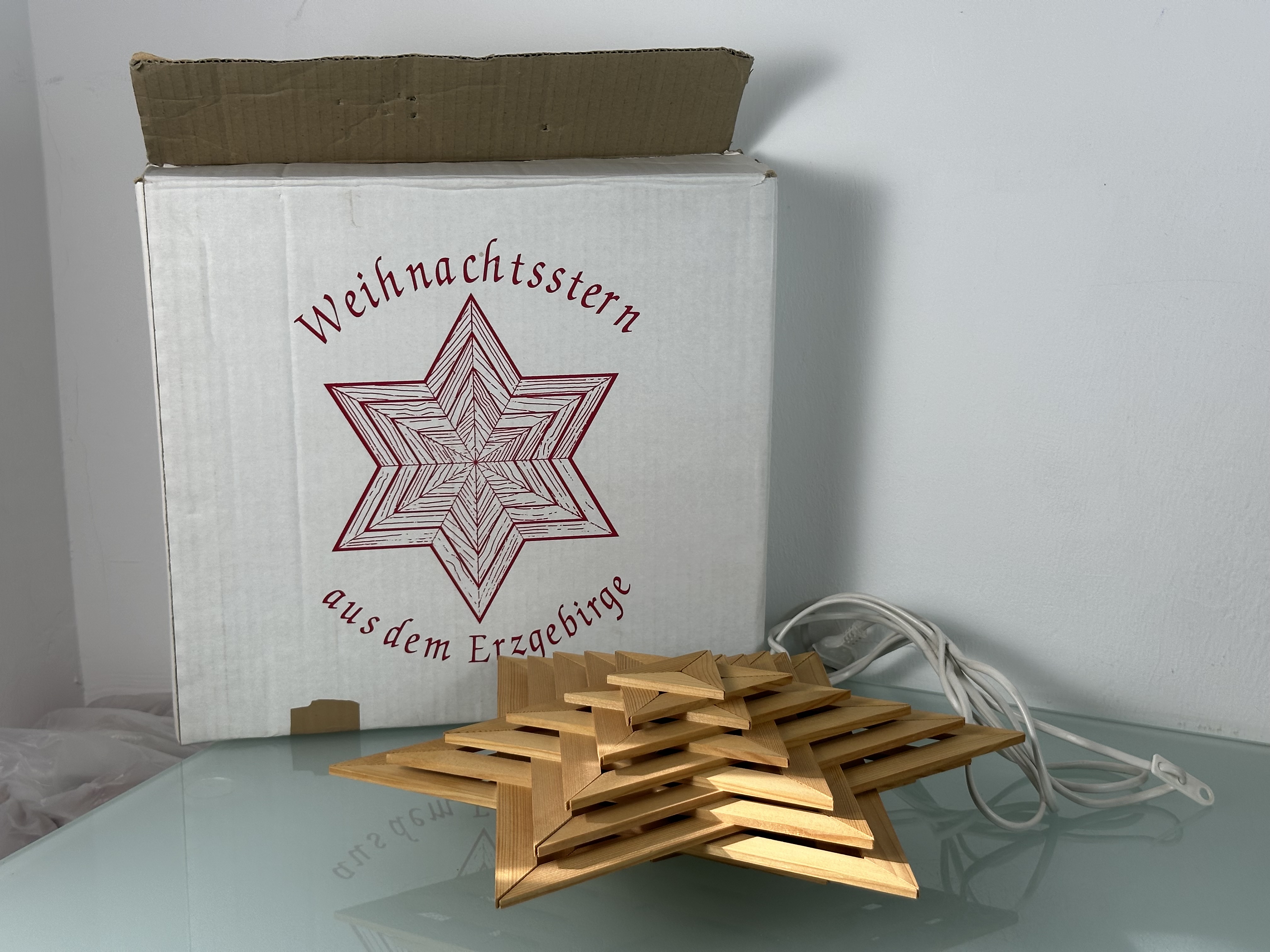 Erzgebirge Dregeno Figur Weihnachtsstern aus Holz elektrisch beleuchtet 40 cm. Top Zustand