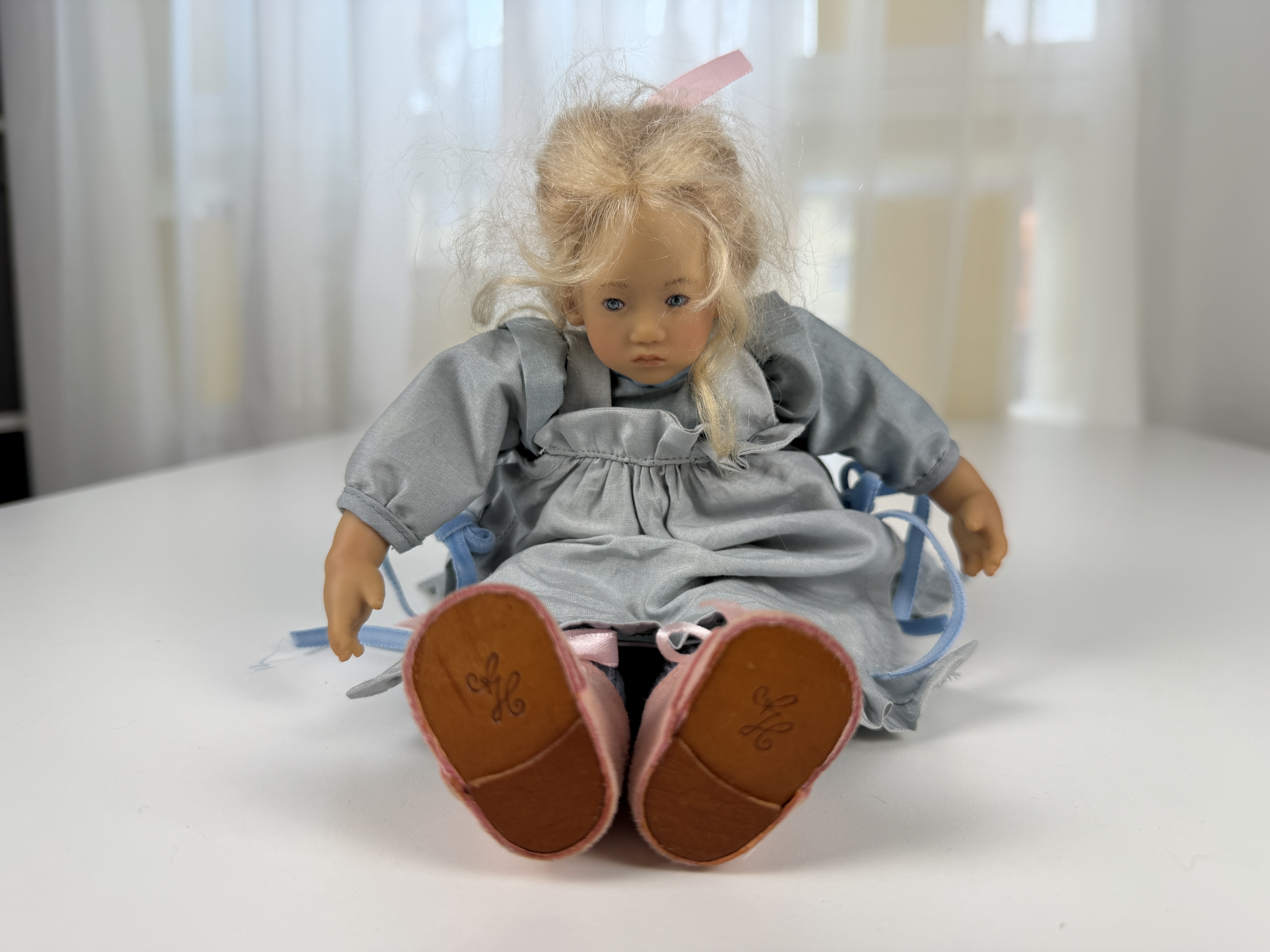 Annette Himstedt Puppe Club Mini 25 cm. Top Zustand     Annette Himstedt Puppe Club Mini 25 cm. Top Zustand