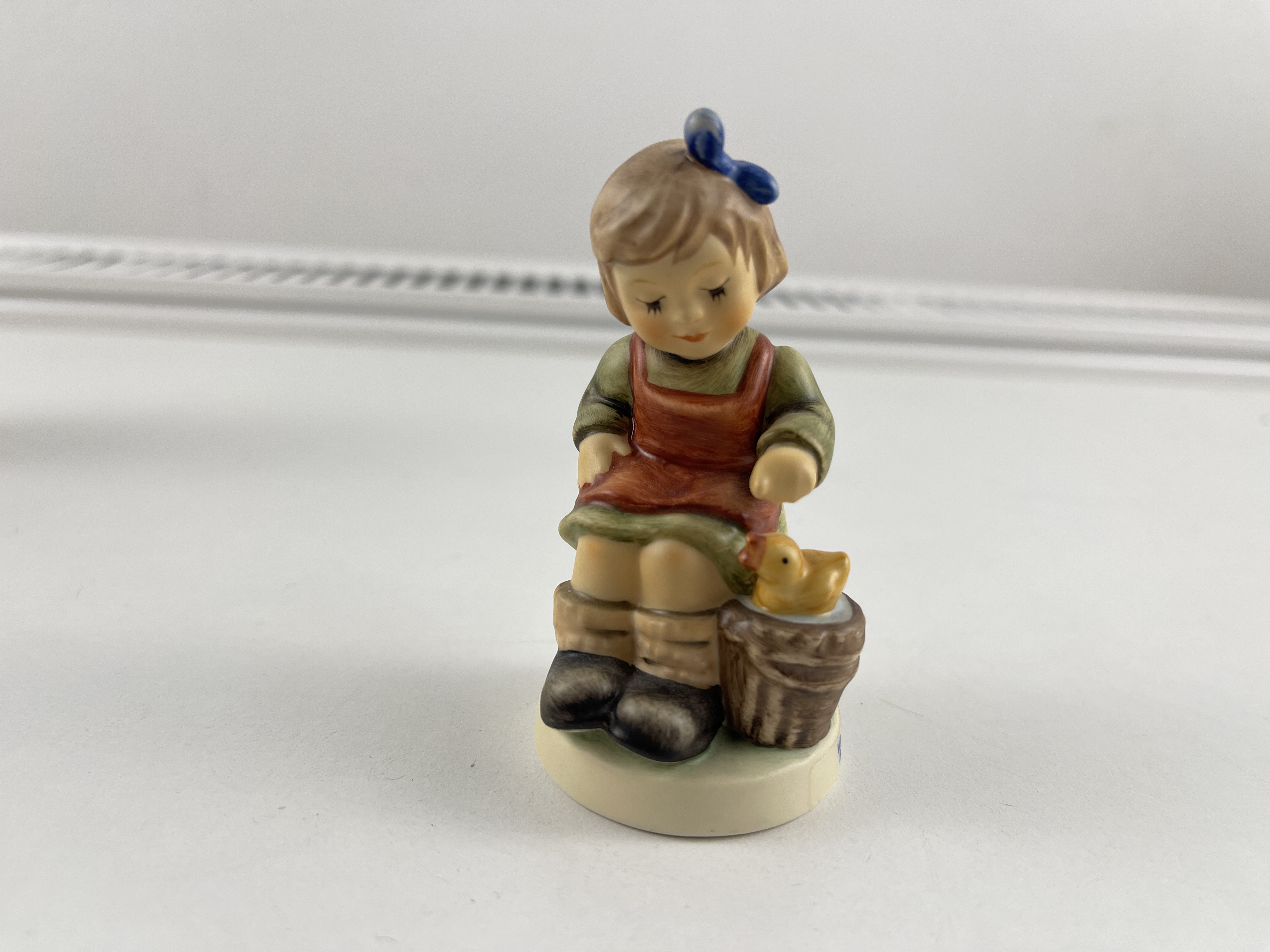 Hummel Figur 2251 Wir üben schwimmen 7,5 cm. 1 Wahl in Top Zustand 