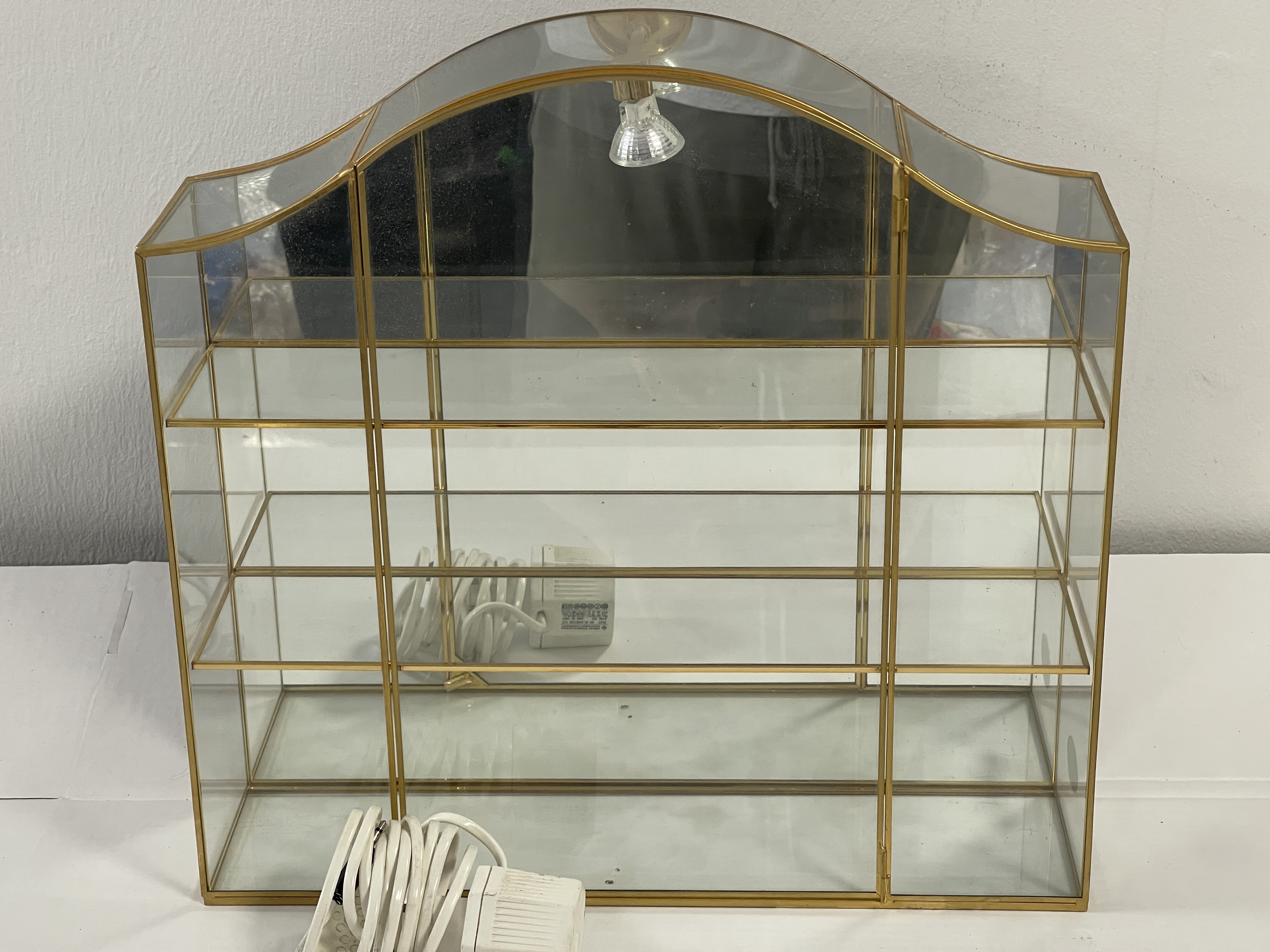 Swarovski Vitrine 43 x 43 x 10 cm + Beleuchtung - Top Zustand siehe Fotos