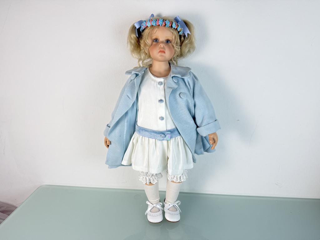 Künstlerpuppe W.P.M Puppe Hildegard Günzel Vinyl Puppe 64 cm. Top Zustand 