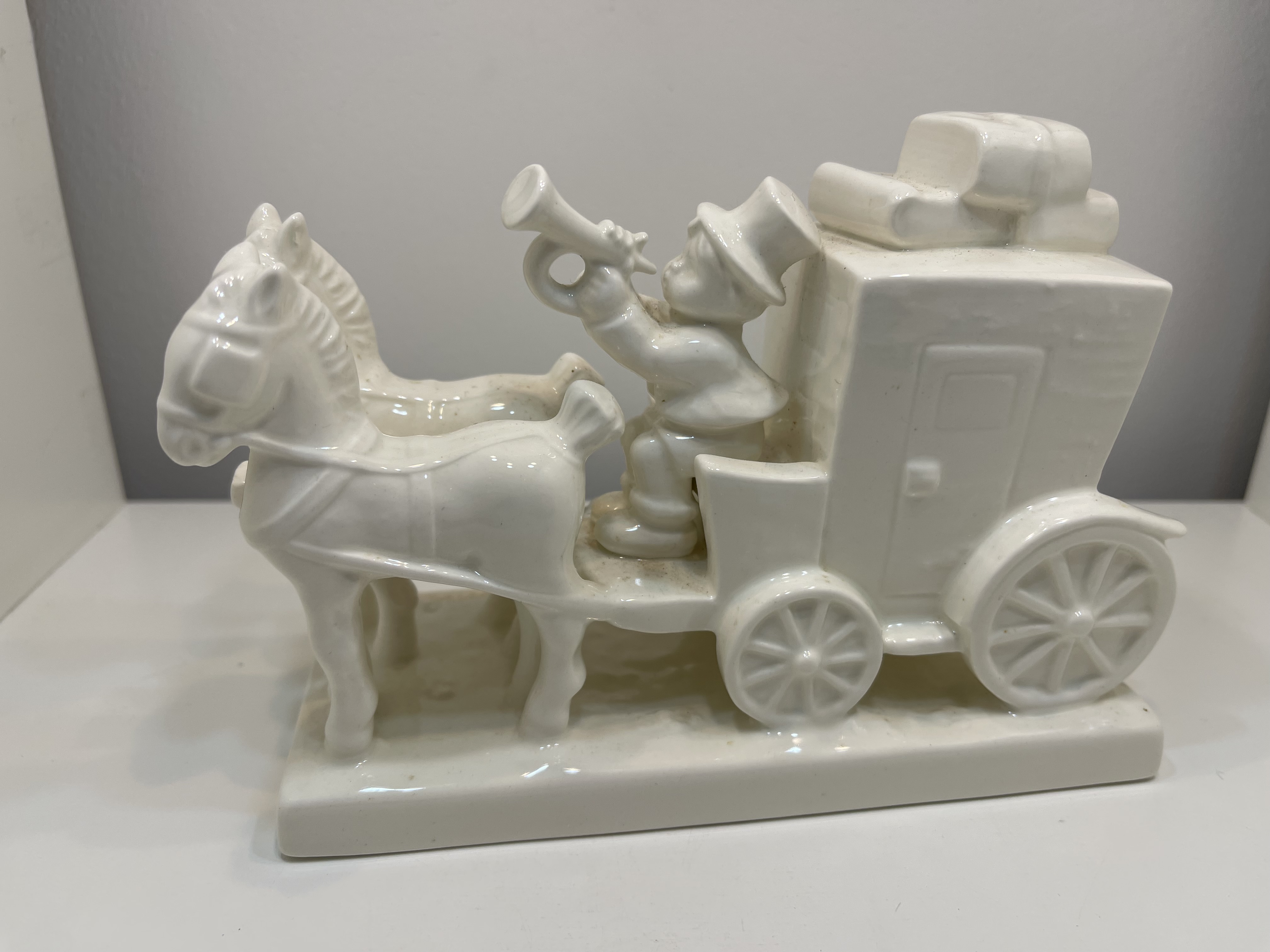  Hummel Figur 226 Trara die Post ist da 11x 16 cm. 1 Wahl - Top Zustand 