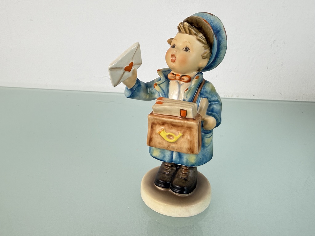 Hummel Figur 119/0 Eilbote 14,5 cm. - 1 Wahl - Top Zustand