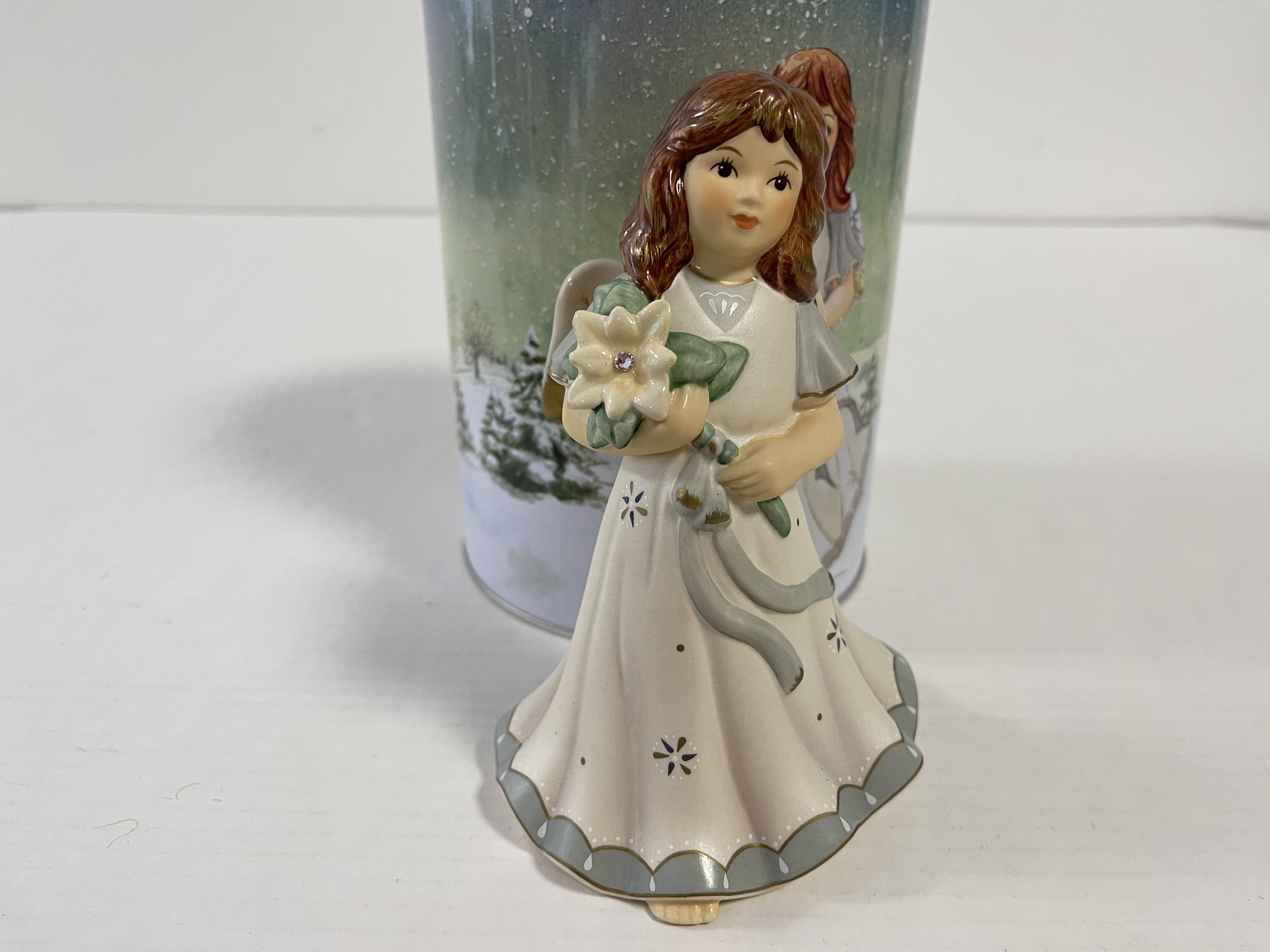 Goebel Figur Jahresengel 2016 Engel 16 cm.- 1 Wahl. Top Zustand 