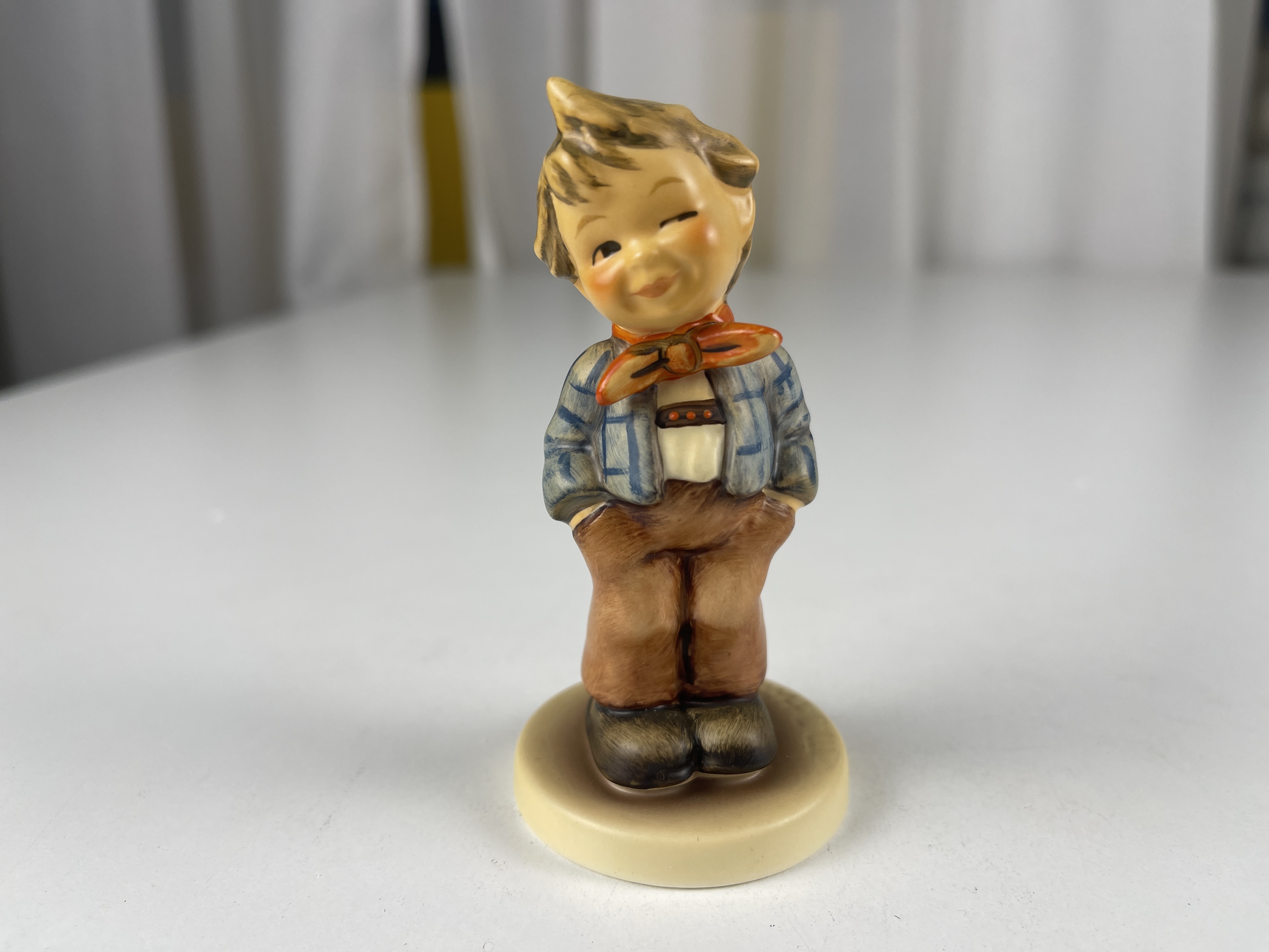 Hummel Figur 553 Spitzbub 9,2 cm. 1 Wahl - Top Zustand. 