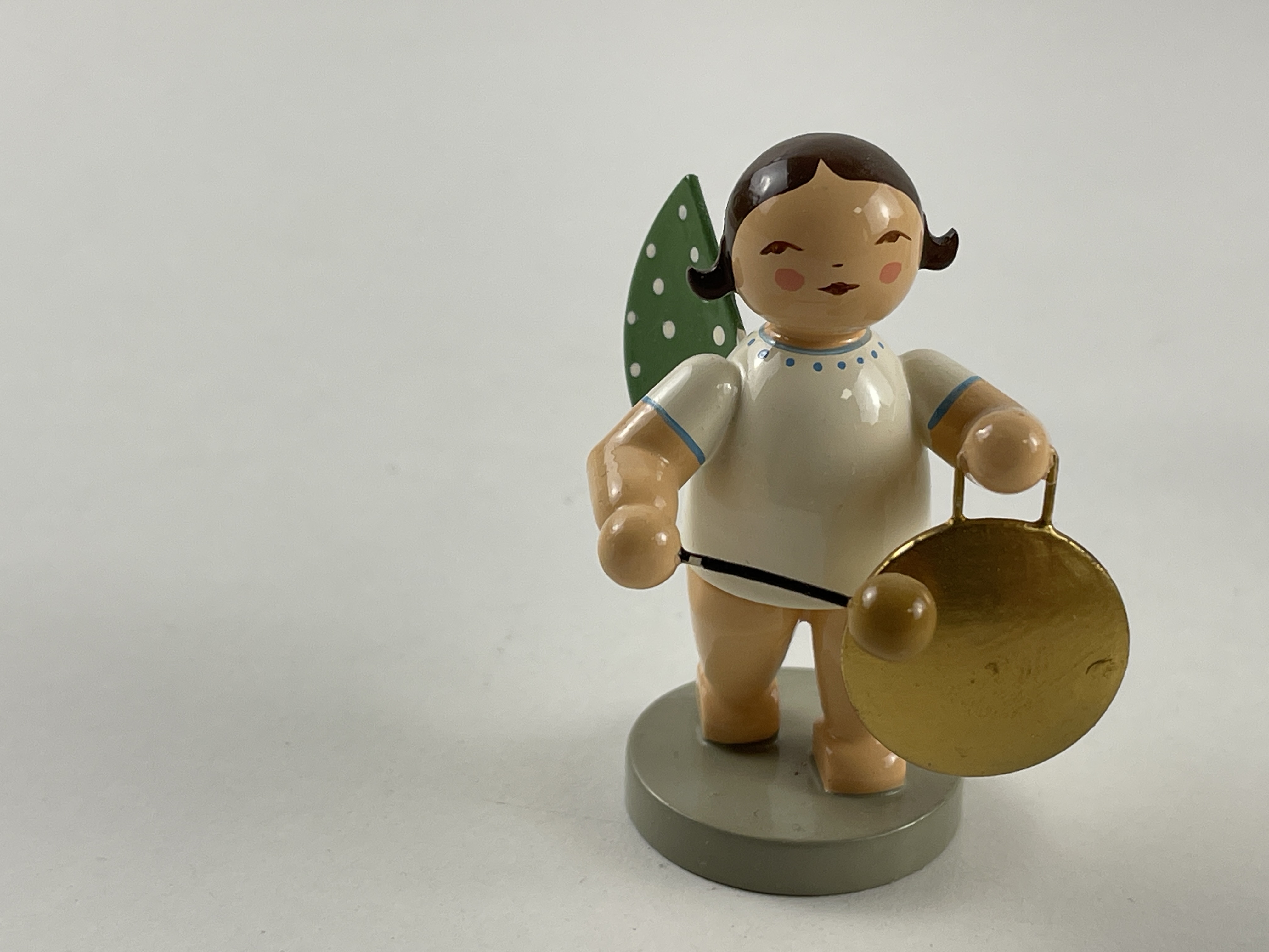 Erzgebirge Wendt und Kühn Figur Engel 6 cm. Zustand siehe Fotos 