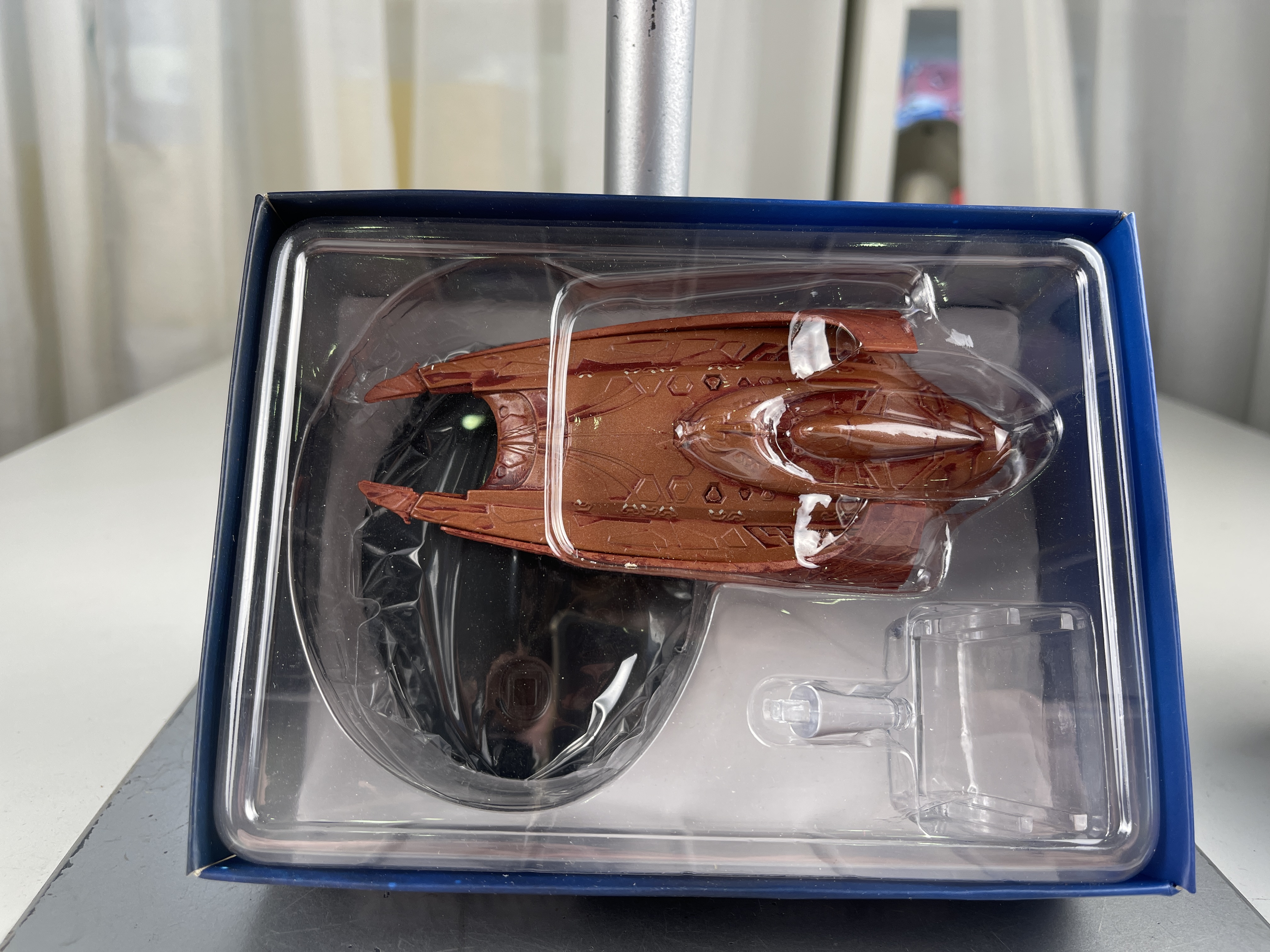 Star Trek  Vulcan Vahklas Raumschiff ca. 12 cm - OVP - Top Zustand