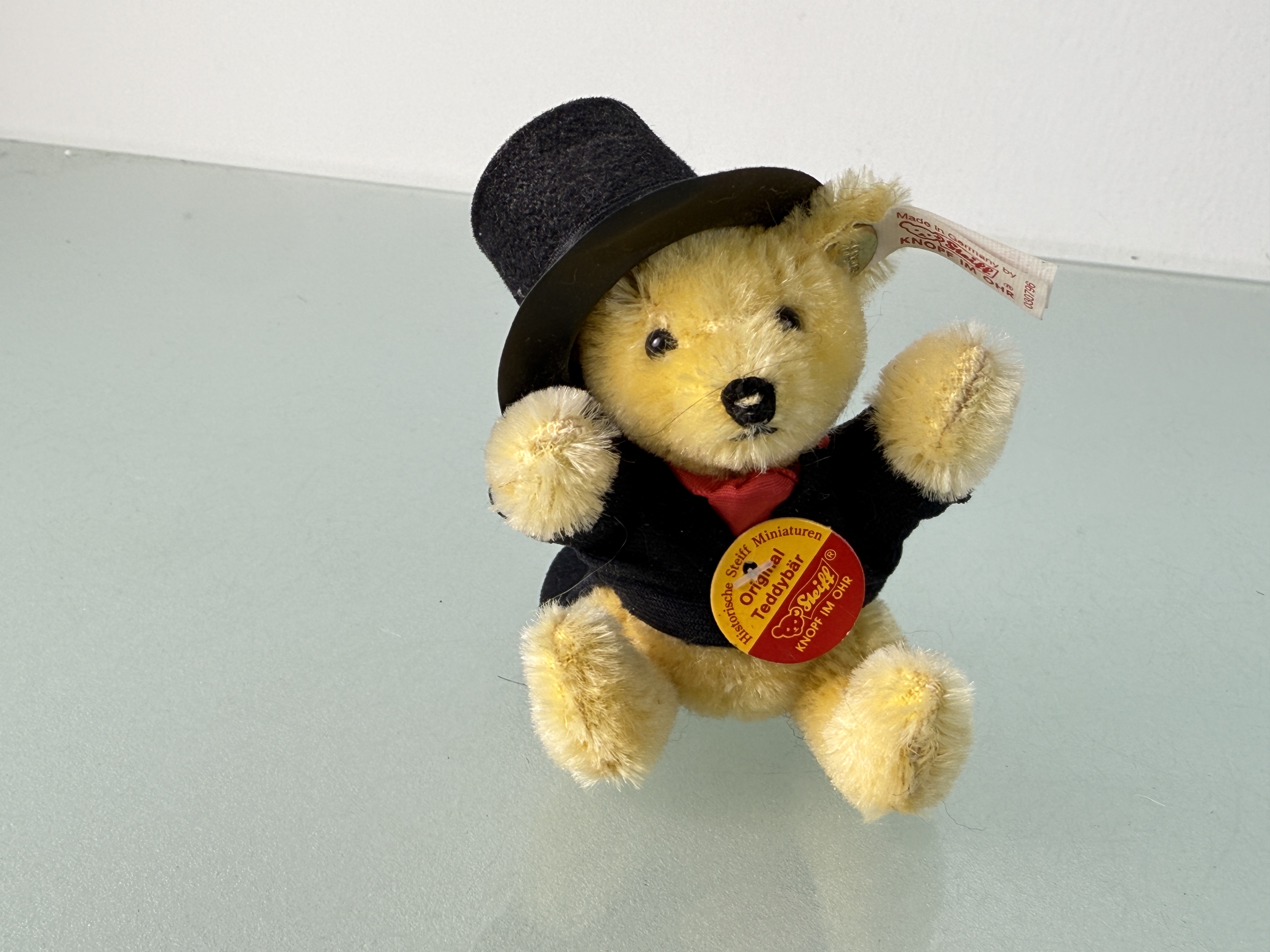 Steiff Tier 030796 Kaminfeger Teddy 10 cm. Top Zustand.  
