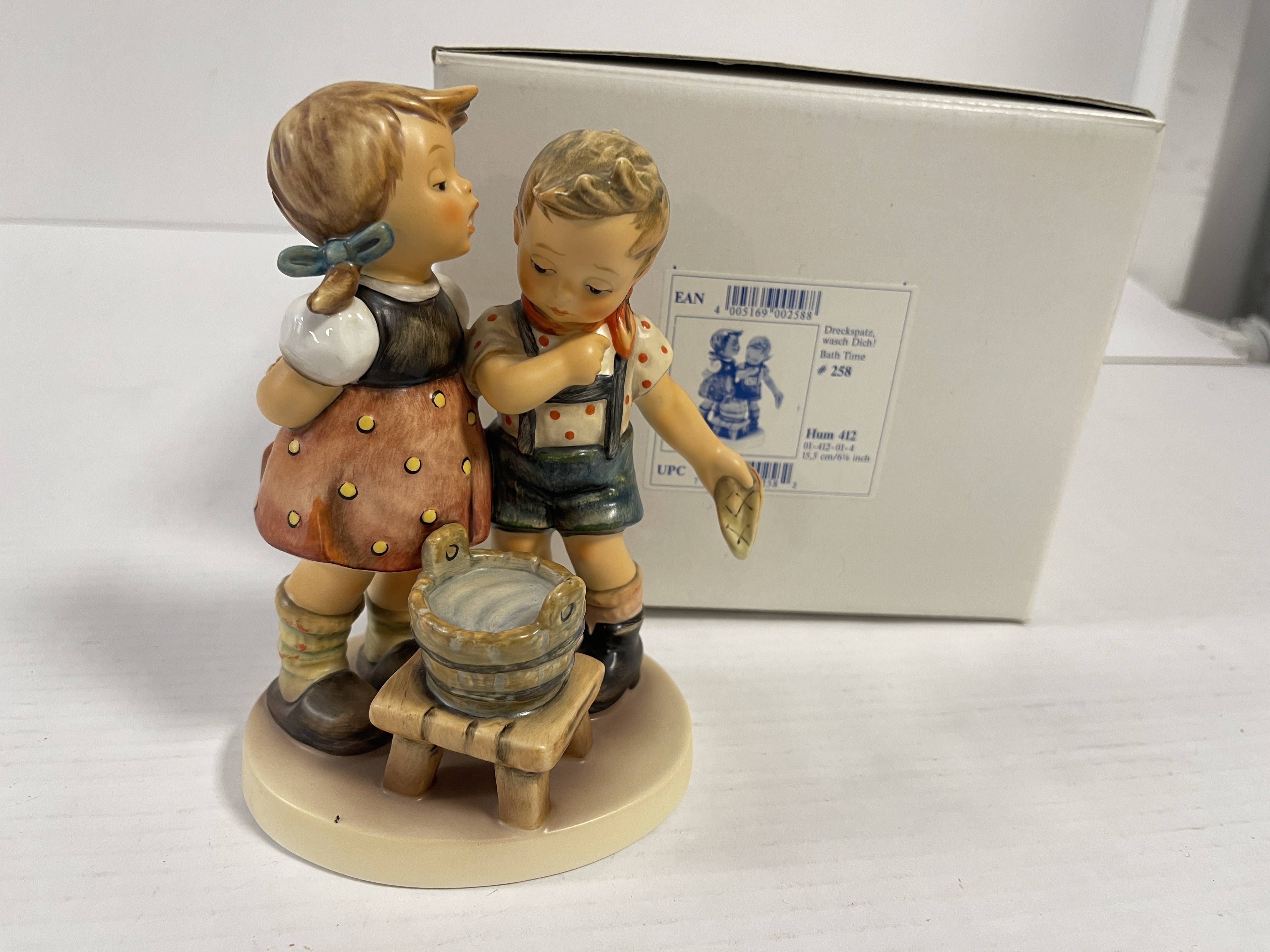 Hummel Figur 412 Dreckspatz, wasch dich 16 cm. 1 Wahl. Top Zustand.  OVP