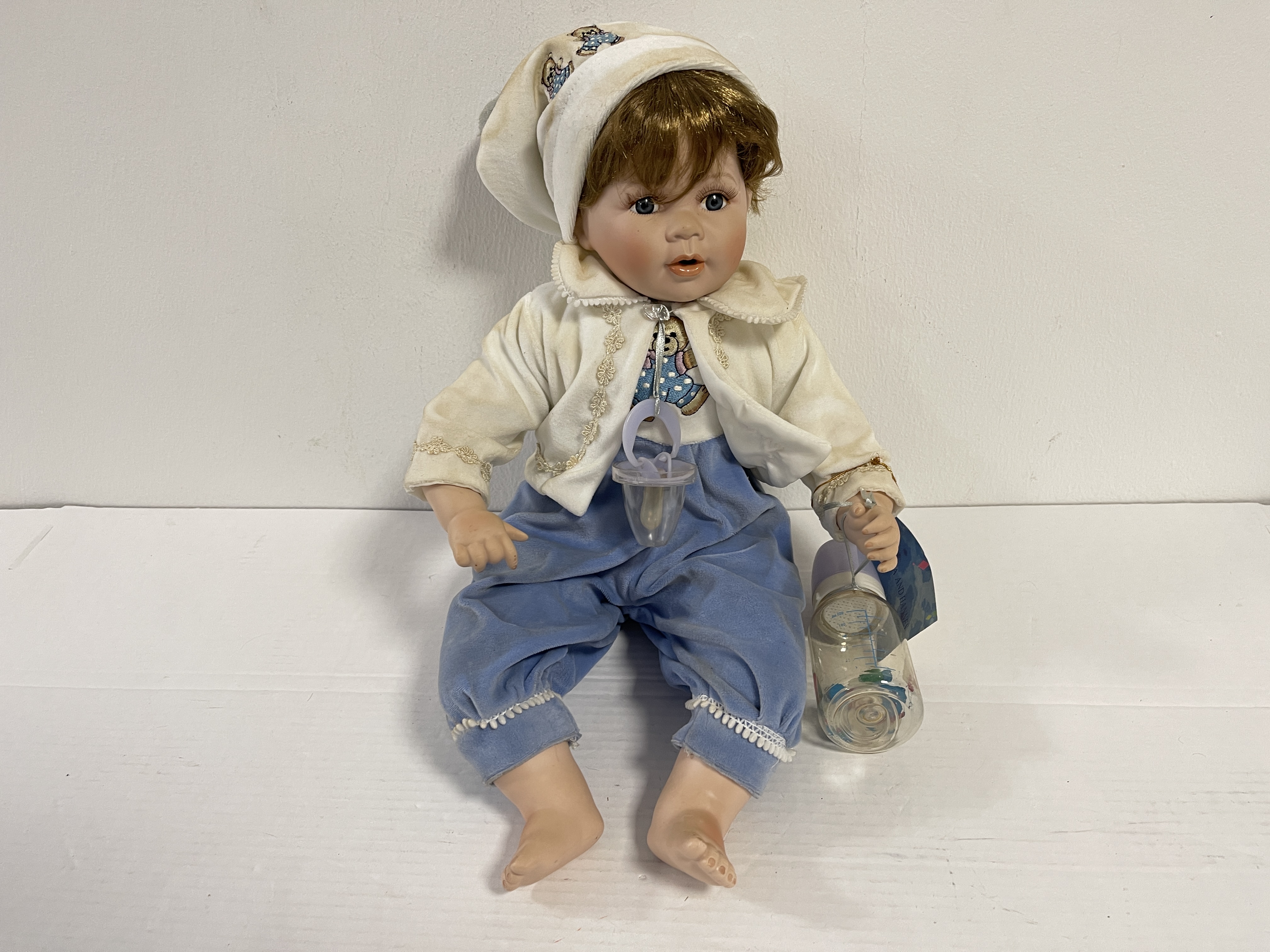 Künstlerpuppe Porzellan Puppe 45 cm.  Raucherhaushalt Schmutzig 