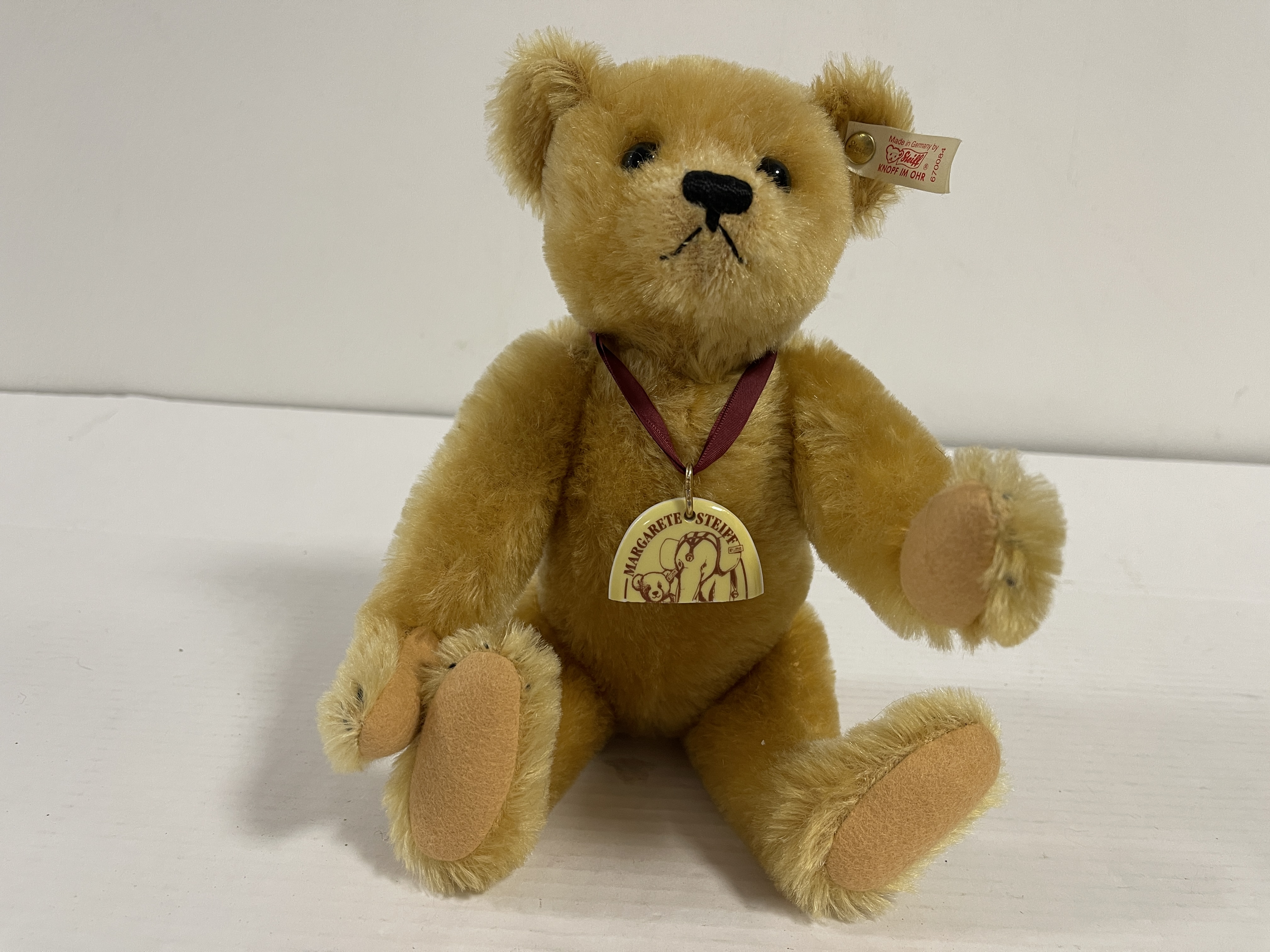 Steiff Tier 670084 TeddyBär 30 cm. Defekt an der Plakette 