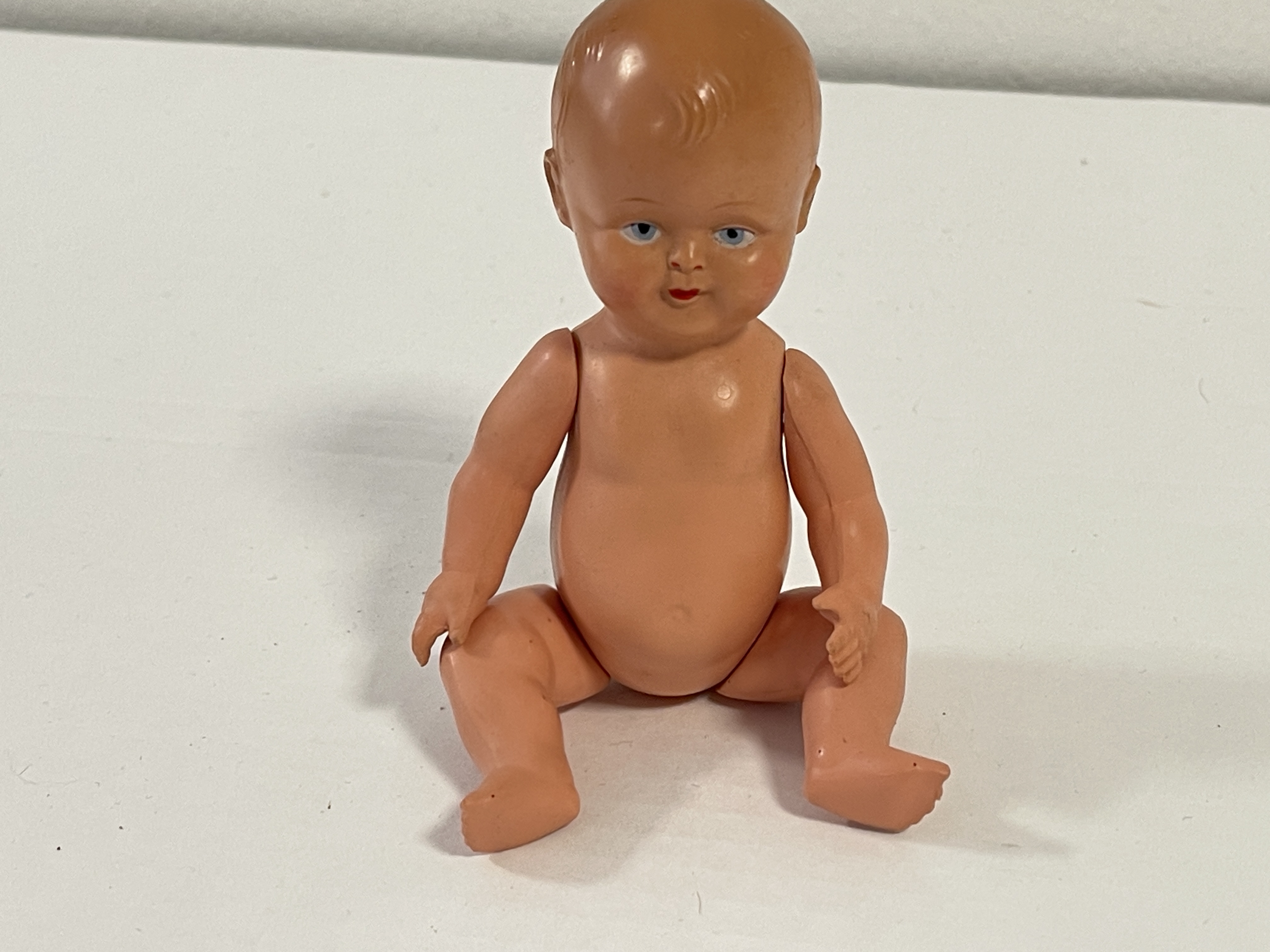 Künstler  Zelluloid Puppe 15 cm Zustand siehe Fotos    
