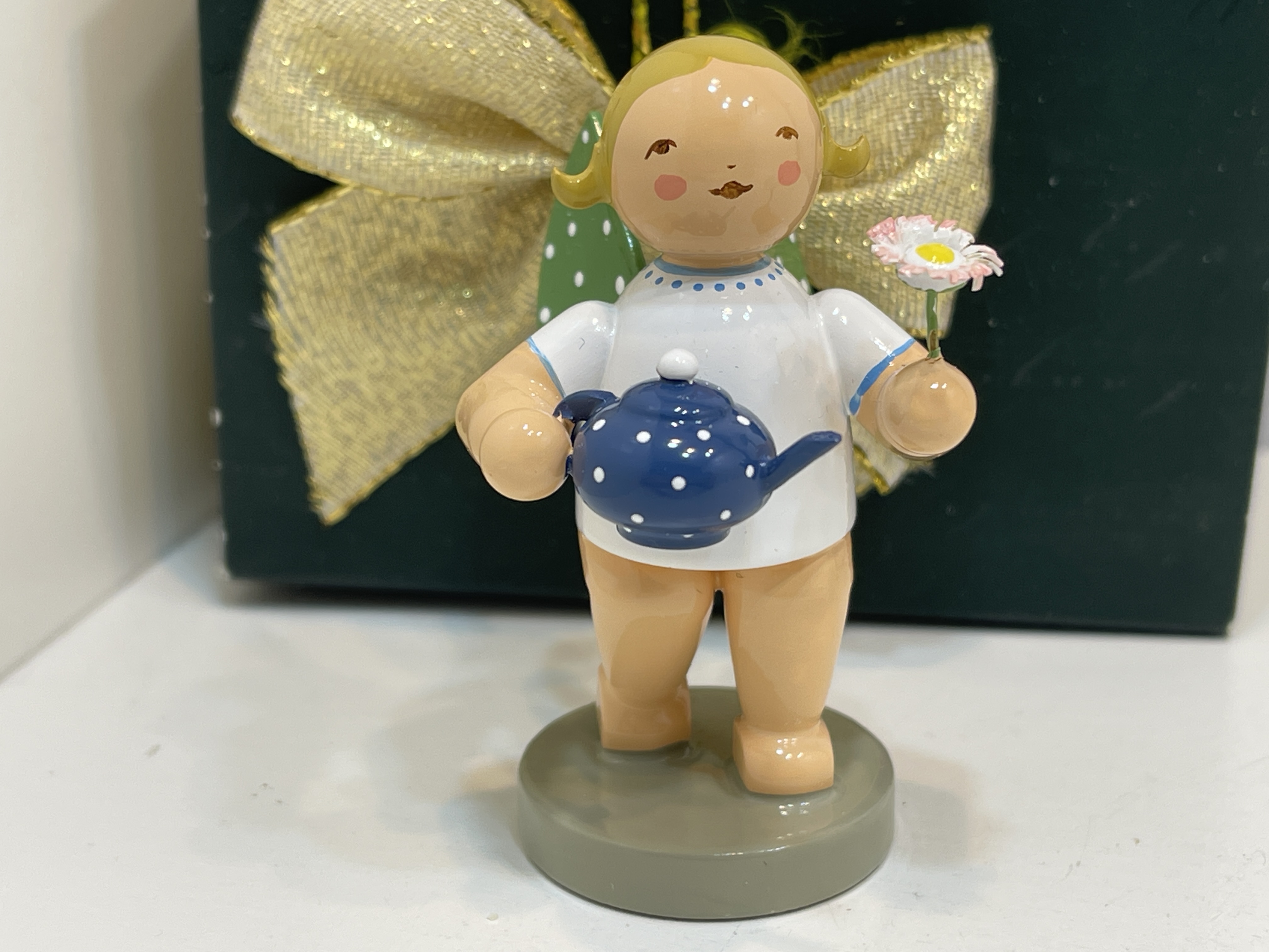 Wendt und Kühn Sammler Erzgebirge Figur Engel 6 cm + OVP. Top Zustand      