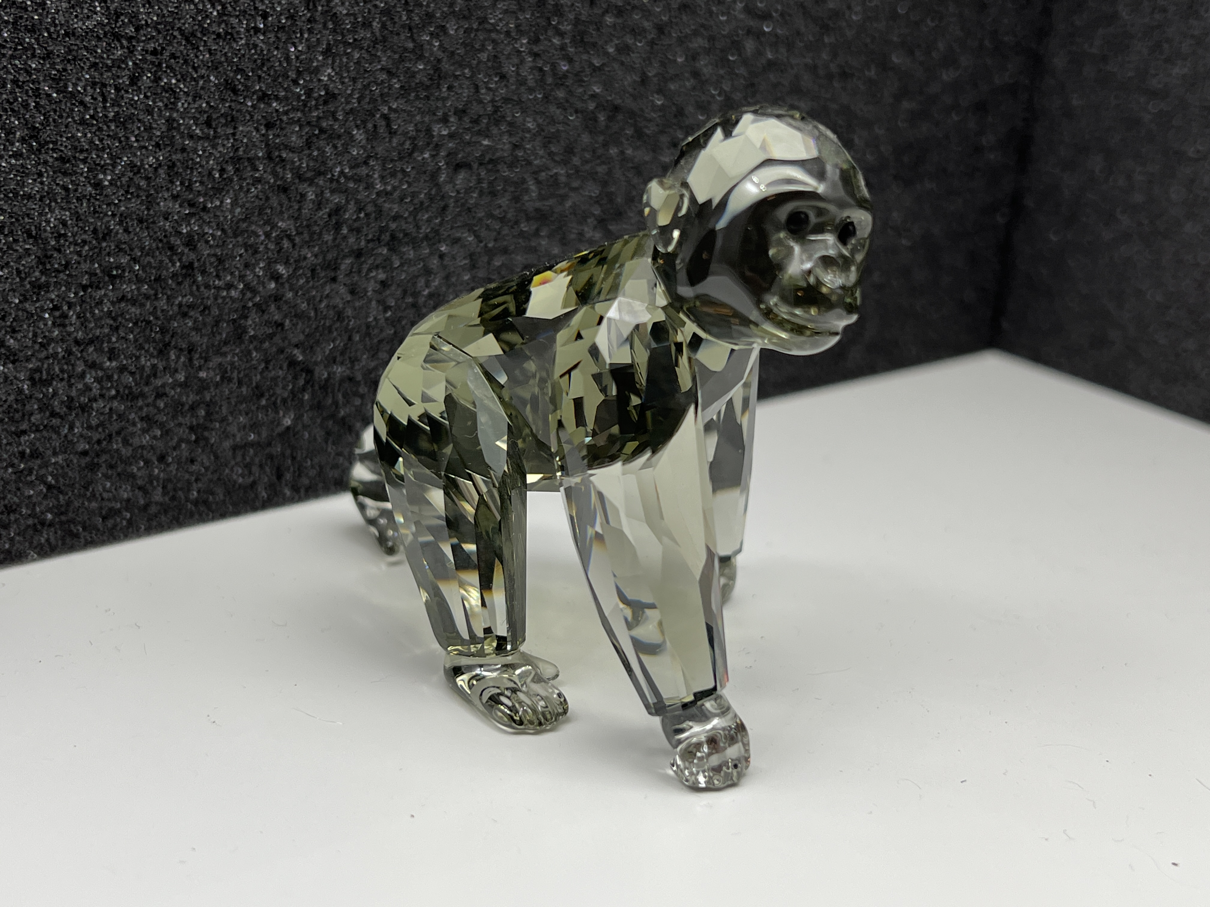  Swarovski Figur 955440 Gorilla Jungtier 6 cm. Top Zustand 