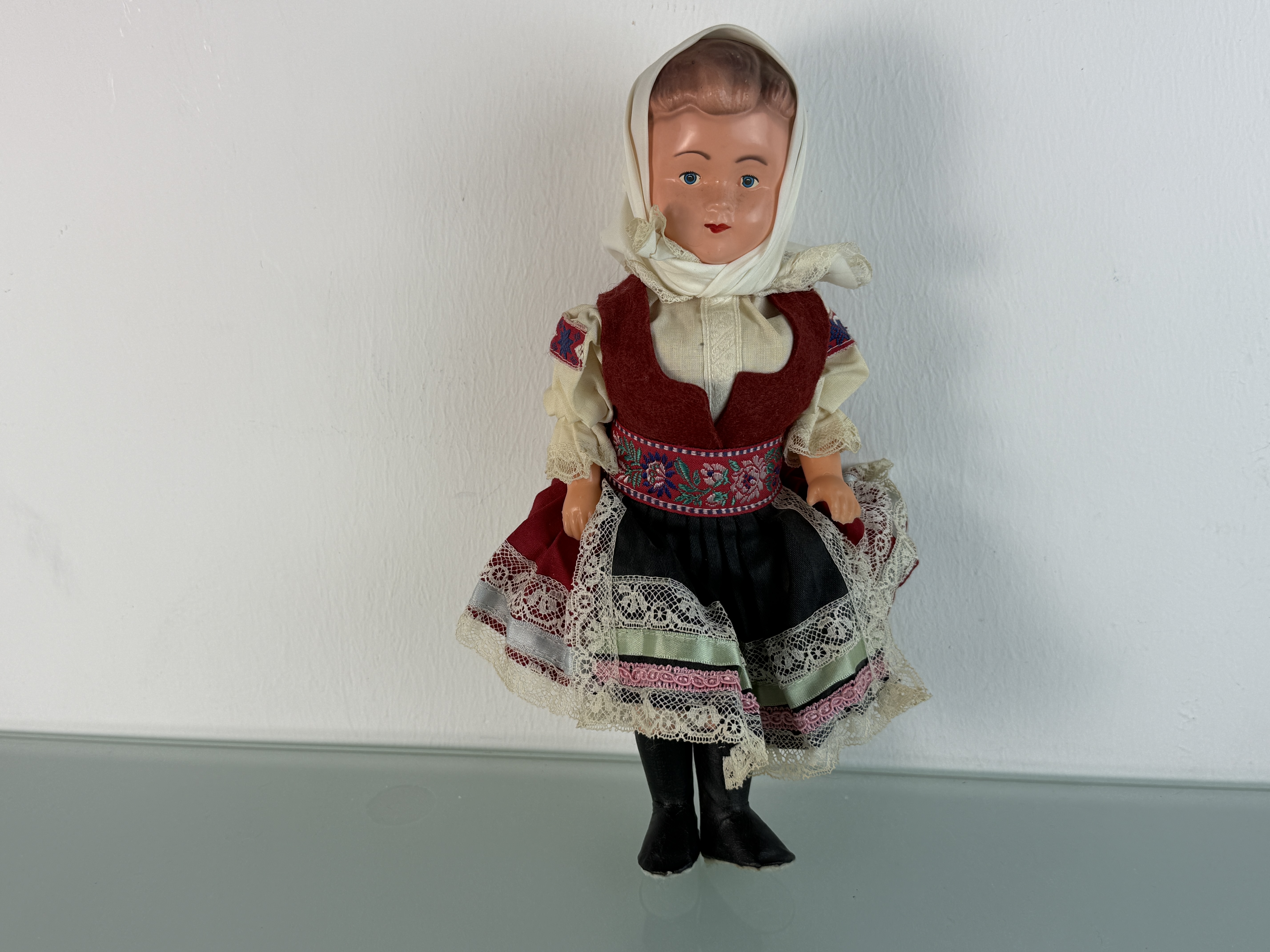 Künstlerpuppe alte Puppe 30 cm Zustand Siehe Fotos.   