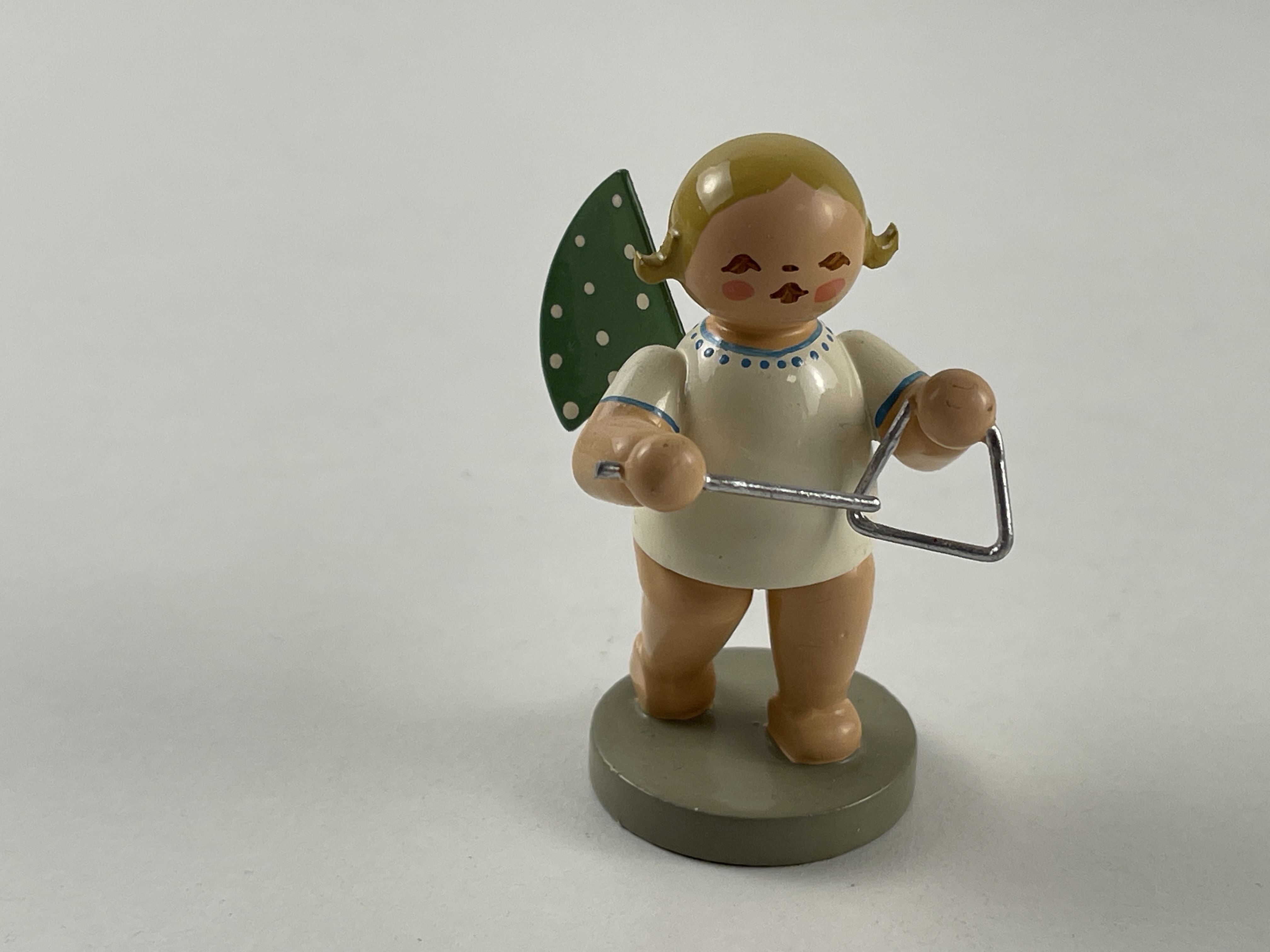Erzgebirge Wendt und Kühn Figur Engel 6 cm. Zustand siehe Fotos  