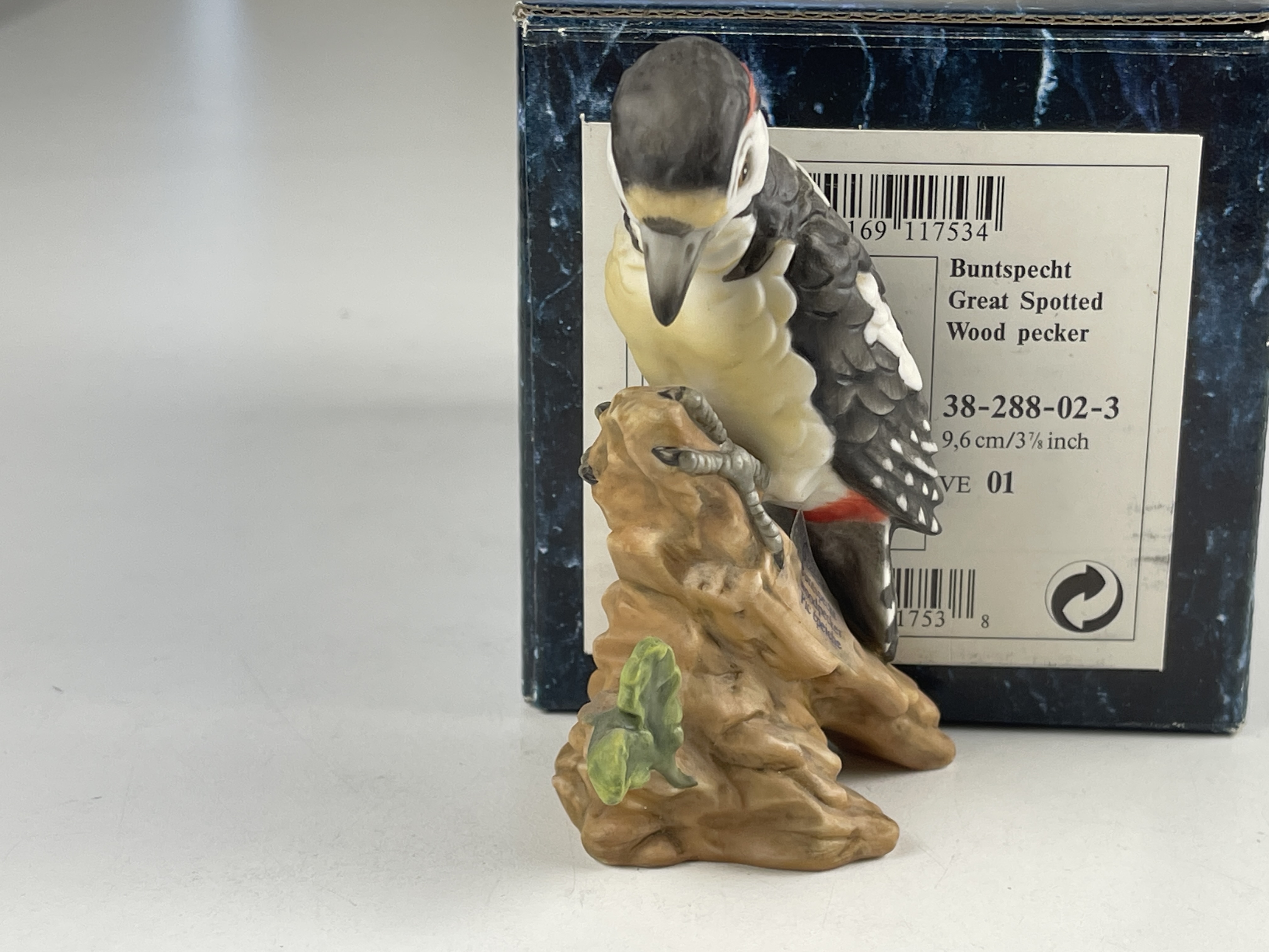 Goebel Figur Vogel des Jahres 1997 Buntspecht 10 cm.  Top Zustand OVP 