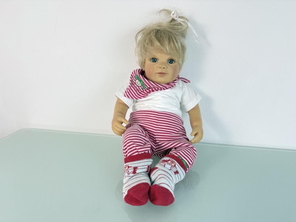 Künstlerpuppe Regina Swialkowski Vinyl Puppe 55 cm. Top Zustand