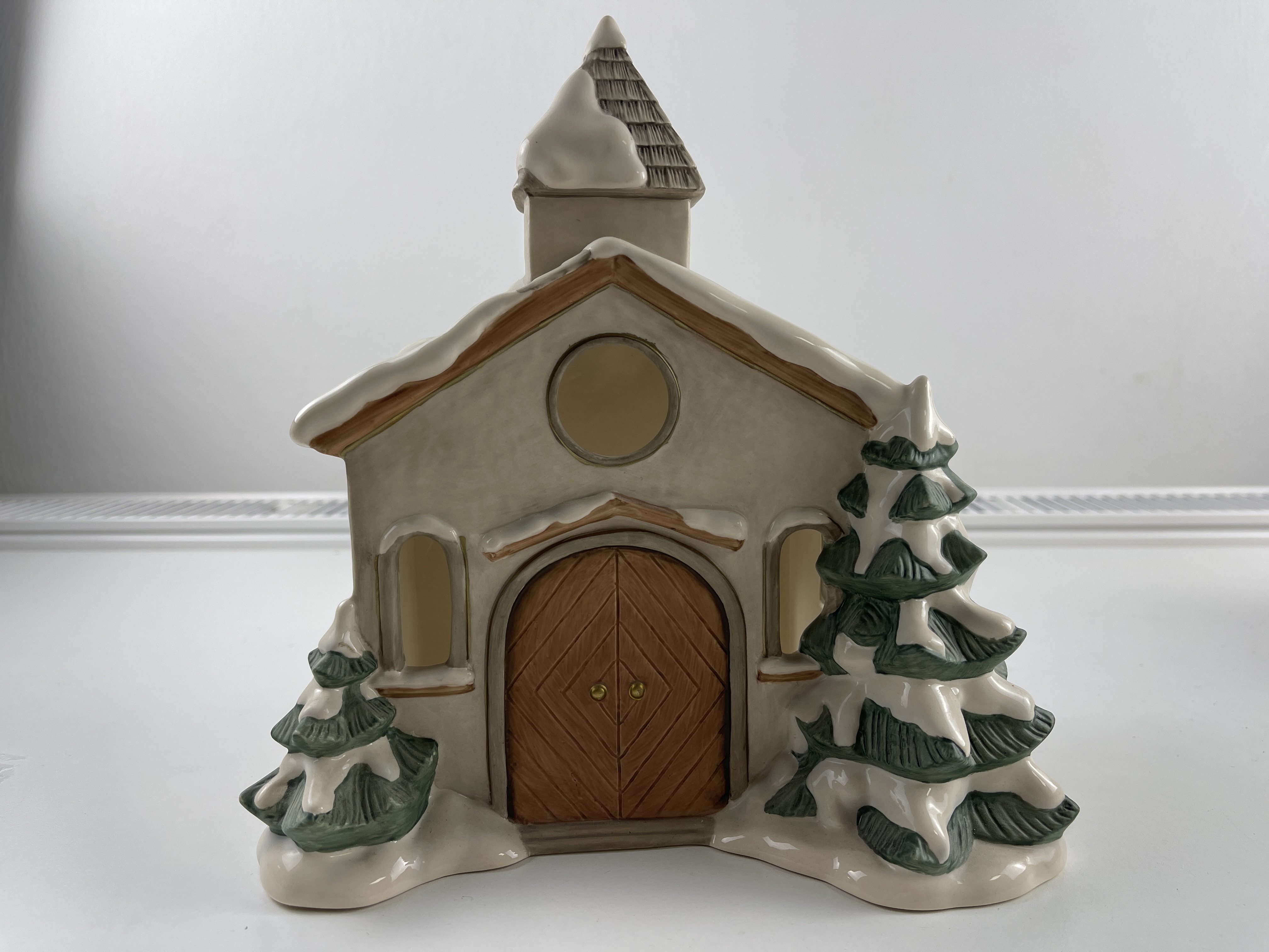 Goebel Figur Porzellan Teelichthalter Winterkirche 23 x 20 cm. Top Zustand  