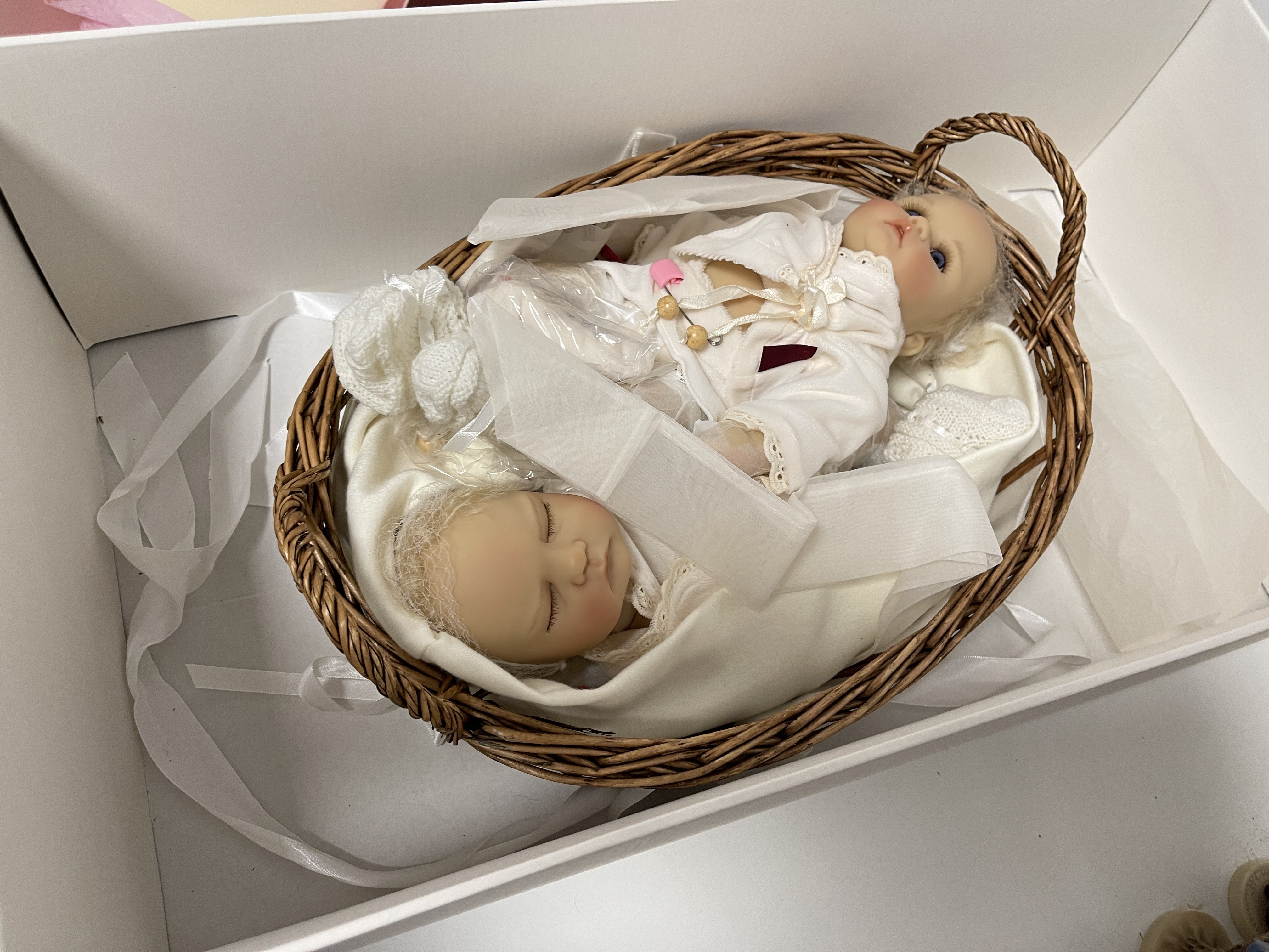 Götz Vinyl Künstlerpuppe Puppe 2 Babies je 30 cm. Top Zustand    