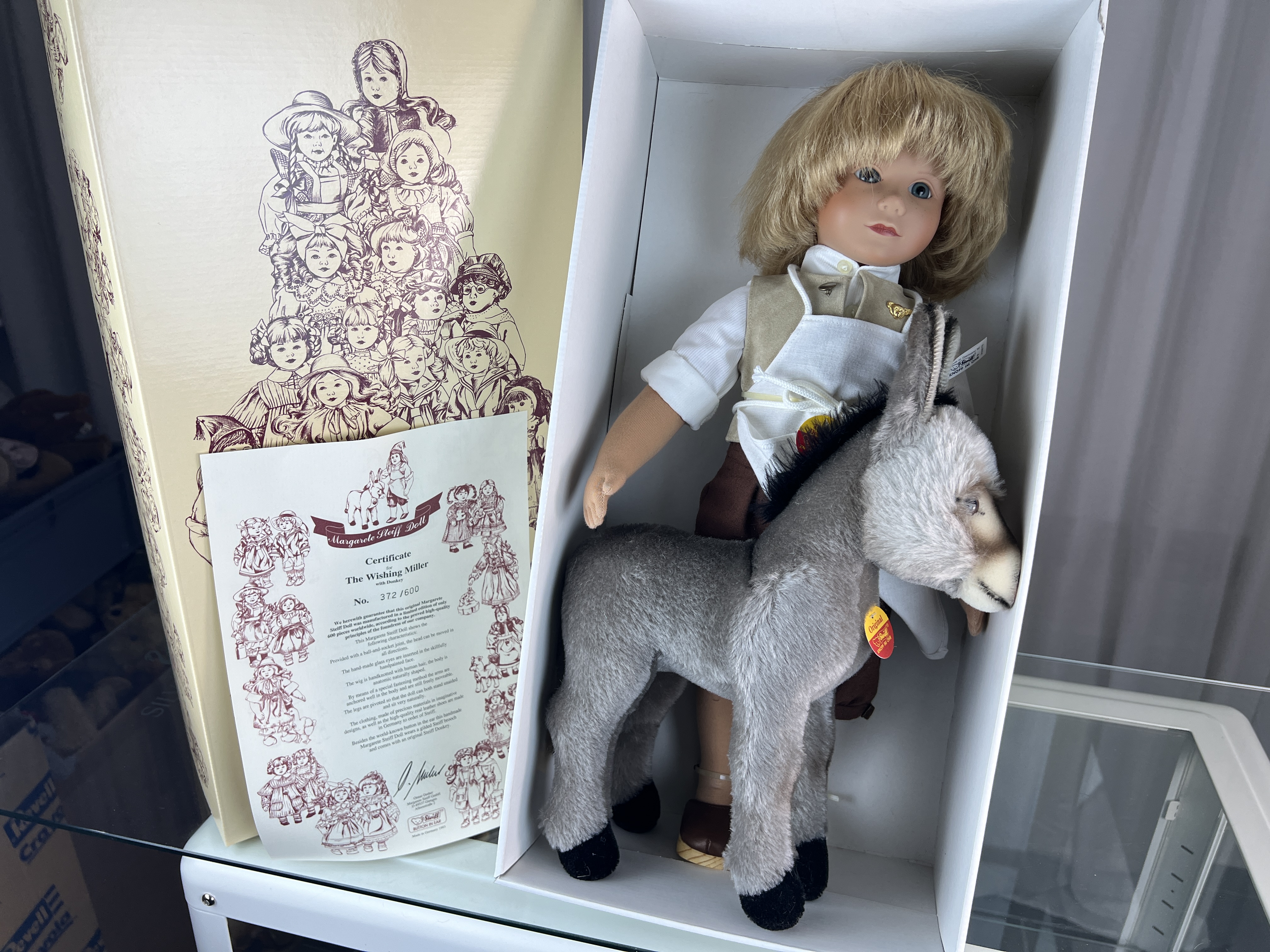 Steiff Puppe Tischlein deck dich 50 cm. Top Zustand 