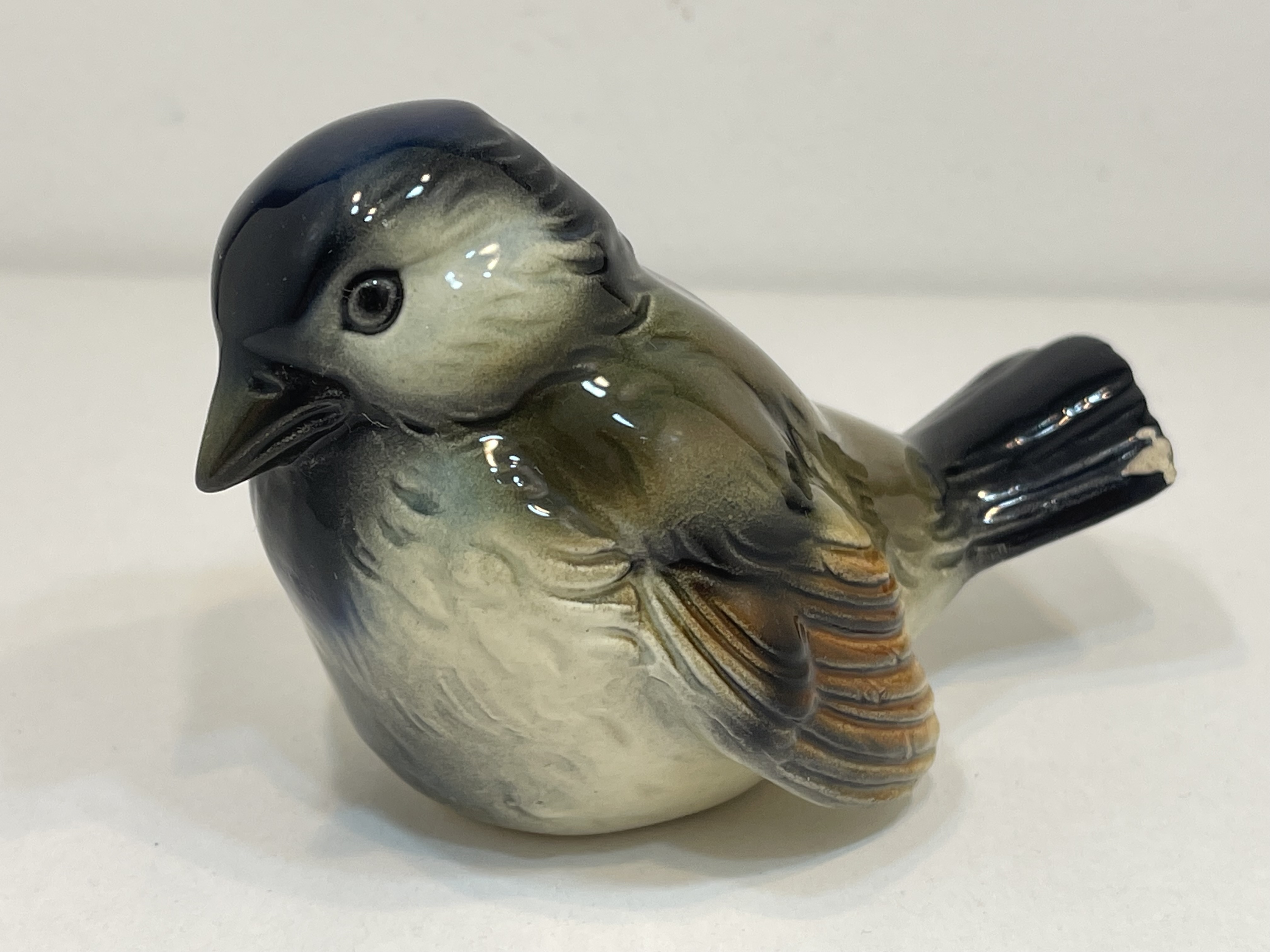 Goebel Vogel Figur Porzellan CV74 - 7 x 9 cm - Zustand siehe Fotos 