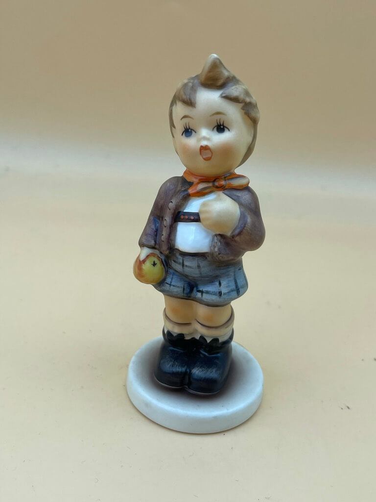 Hummel Figur 554 Frechdachs 10,5 cm. 1 Wahl Top Zustand.