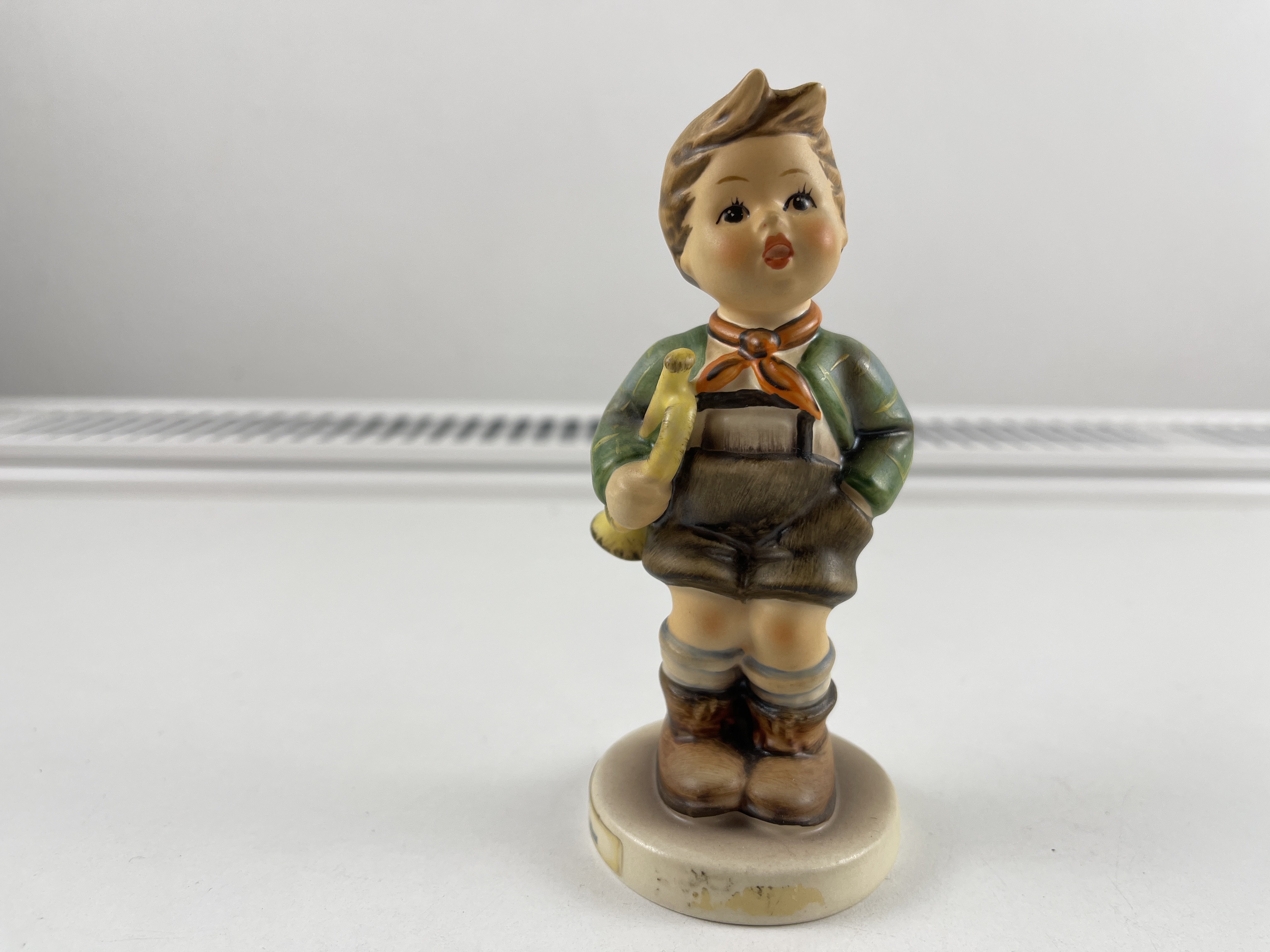  Hummel Figur 97 Der kleine Musikant 11,7 cm. 1 Wahl. Top Zustand 