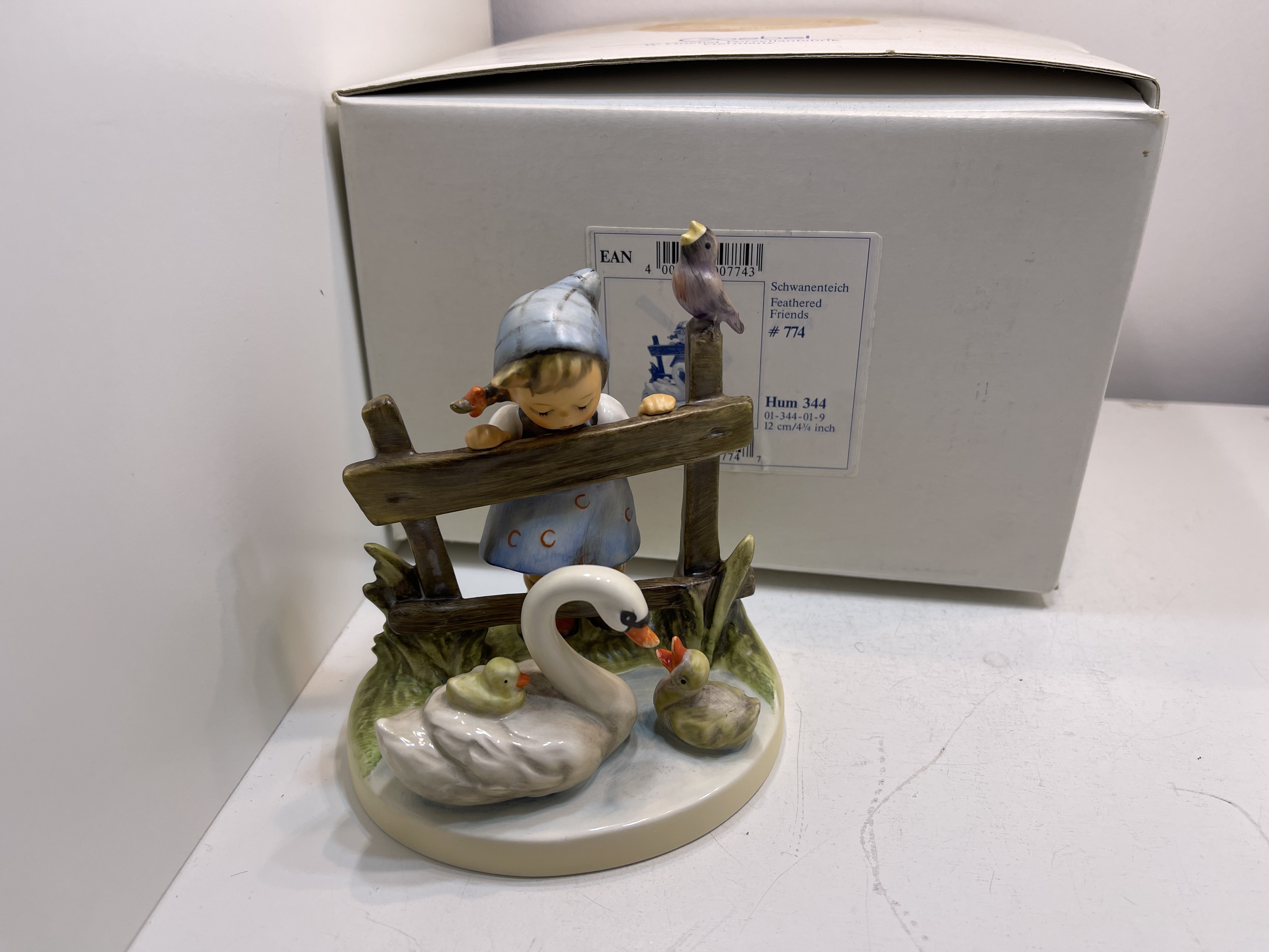 Hummel Figur 344 Schwanenteich 11,5 cm. 1 Wahl. OVP Top Zustand Hummel Figur 344 Schwanenteich 11,5 cm. 1 Wahl. OVP Top Zustand